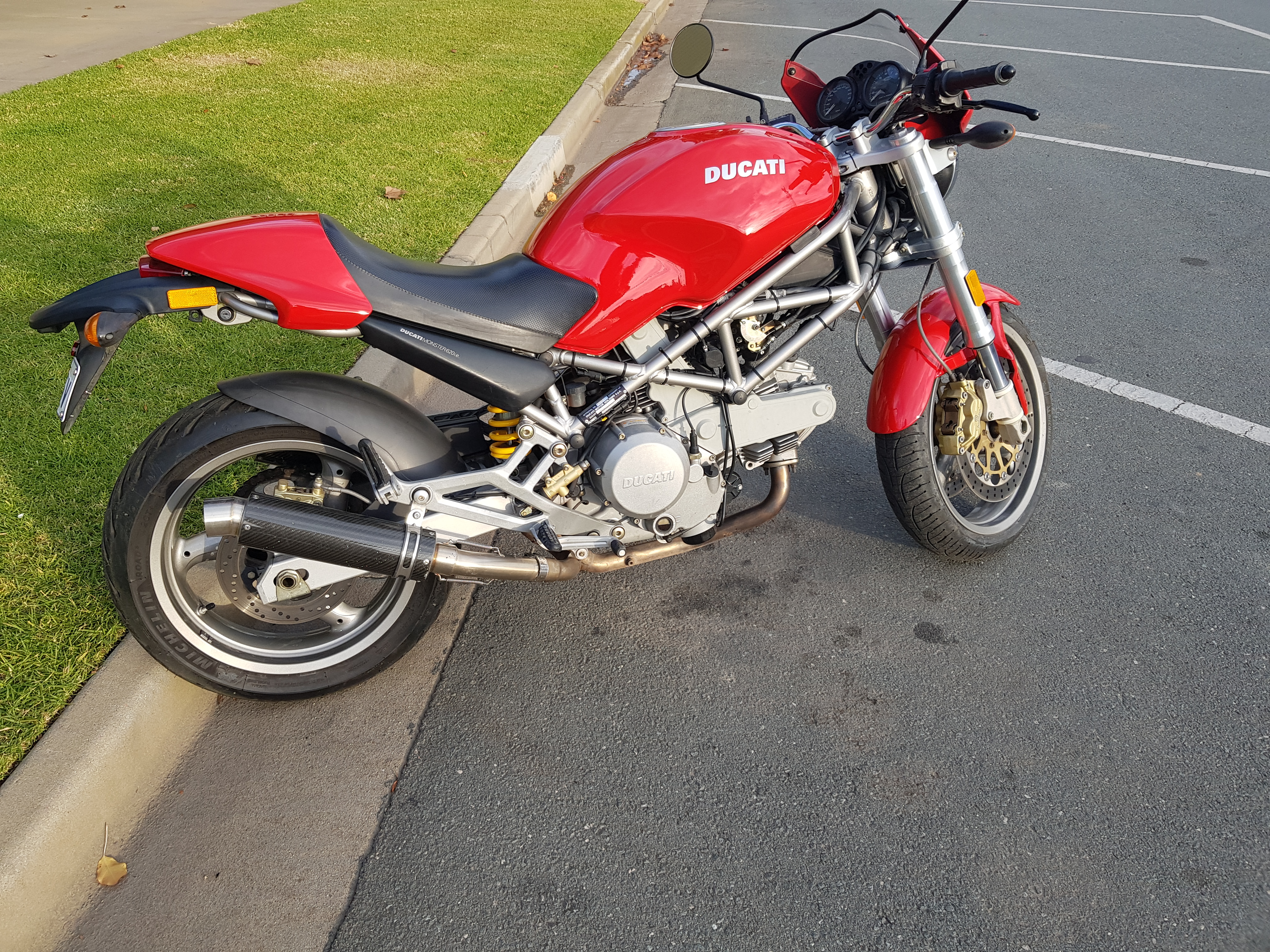 2002 DUCATI MONSTER 620S i.e. ROAD