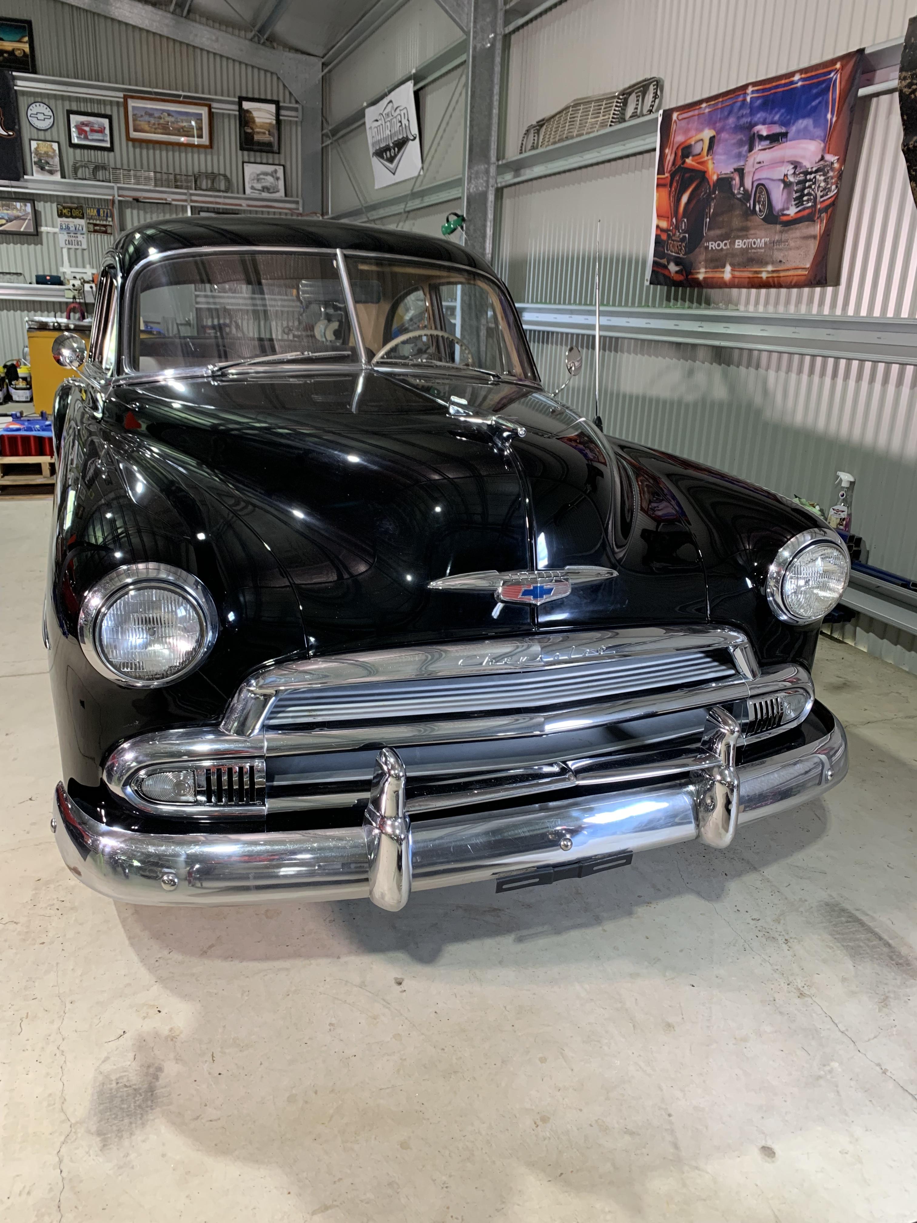1951 CHEVROLET STYLELINE DELUXE SEDAN 