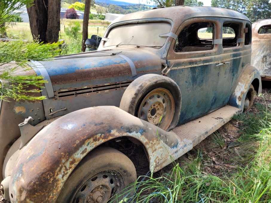 1935 PLYMOUTH MODEL PJ SEDAN