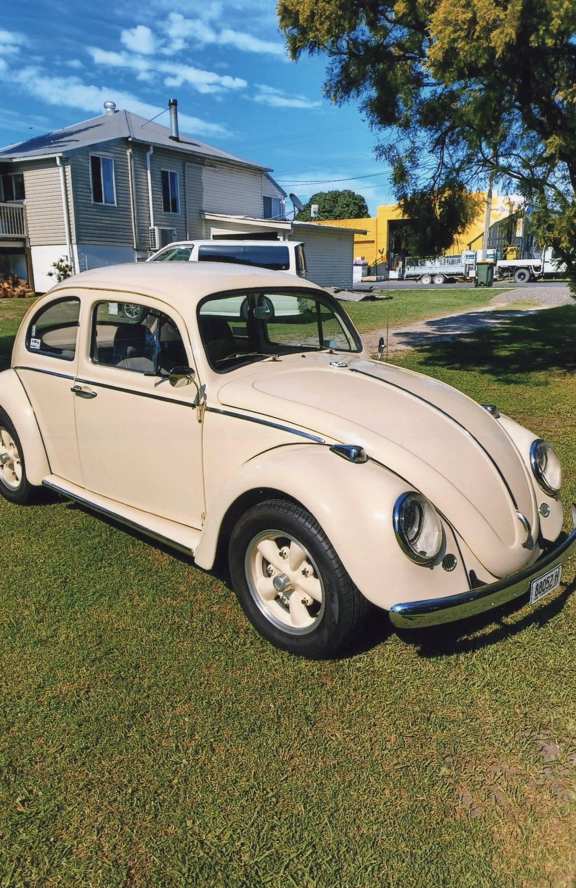 1966 VOLKSWAGEN 1300 CUSTOM BEETLE