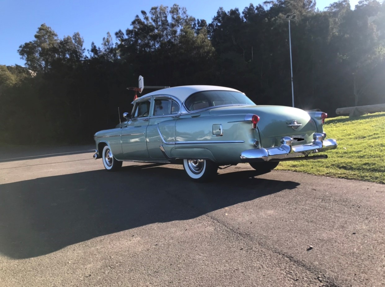 1953 OLDSMOBILE 98 SEDAN
