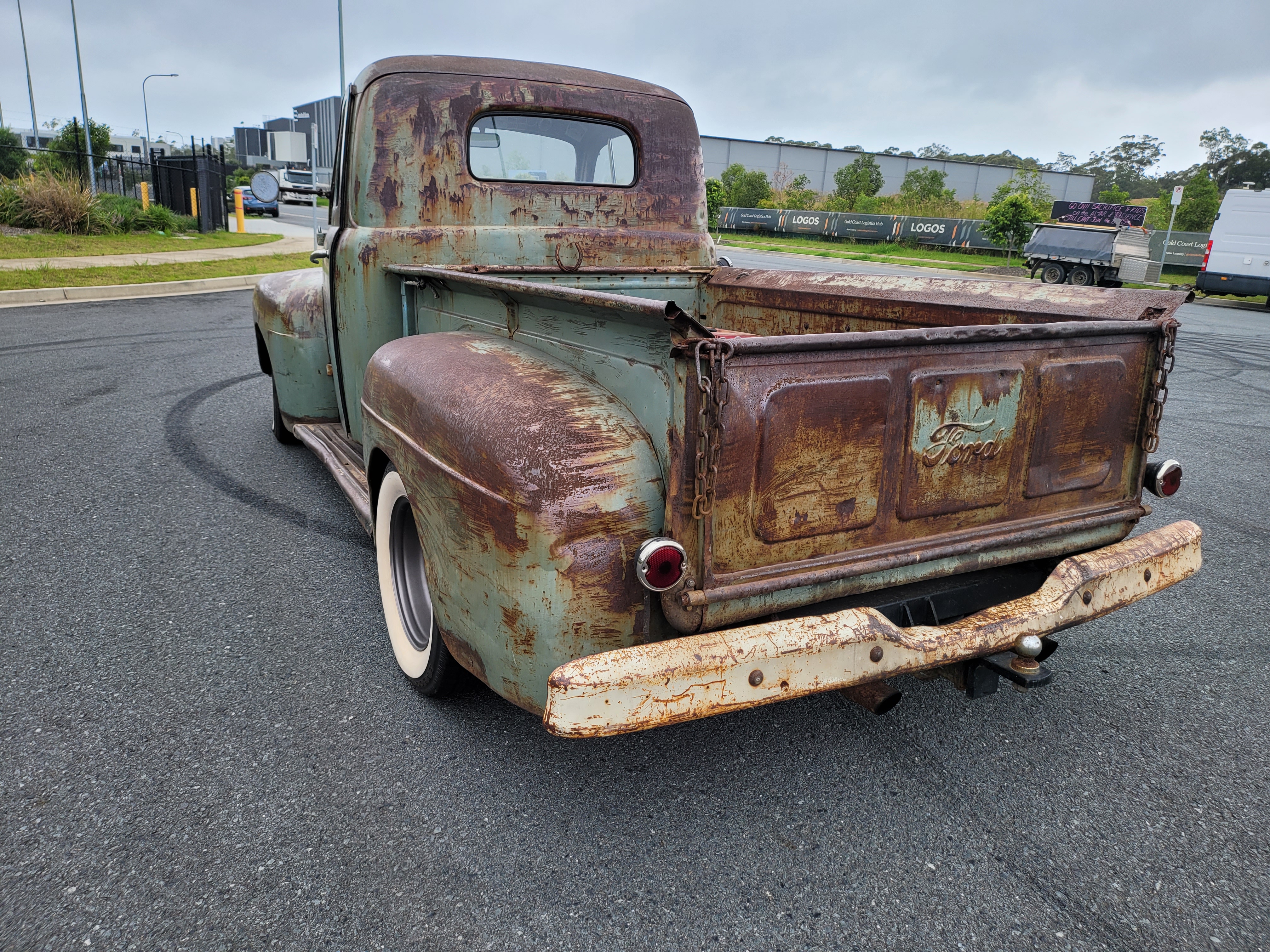 1948 FORD UTILITY 
