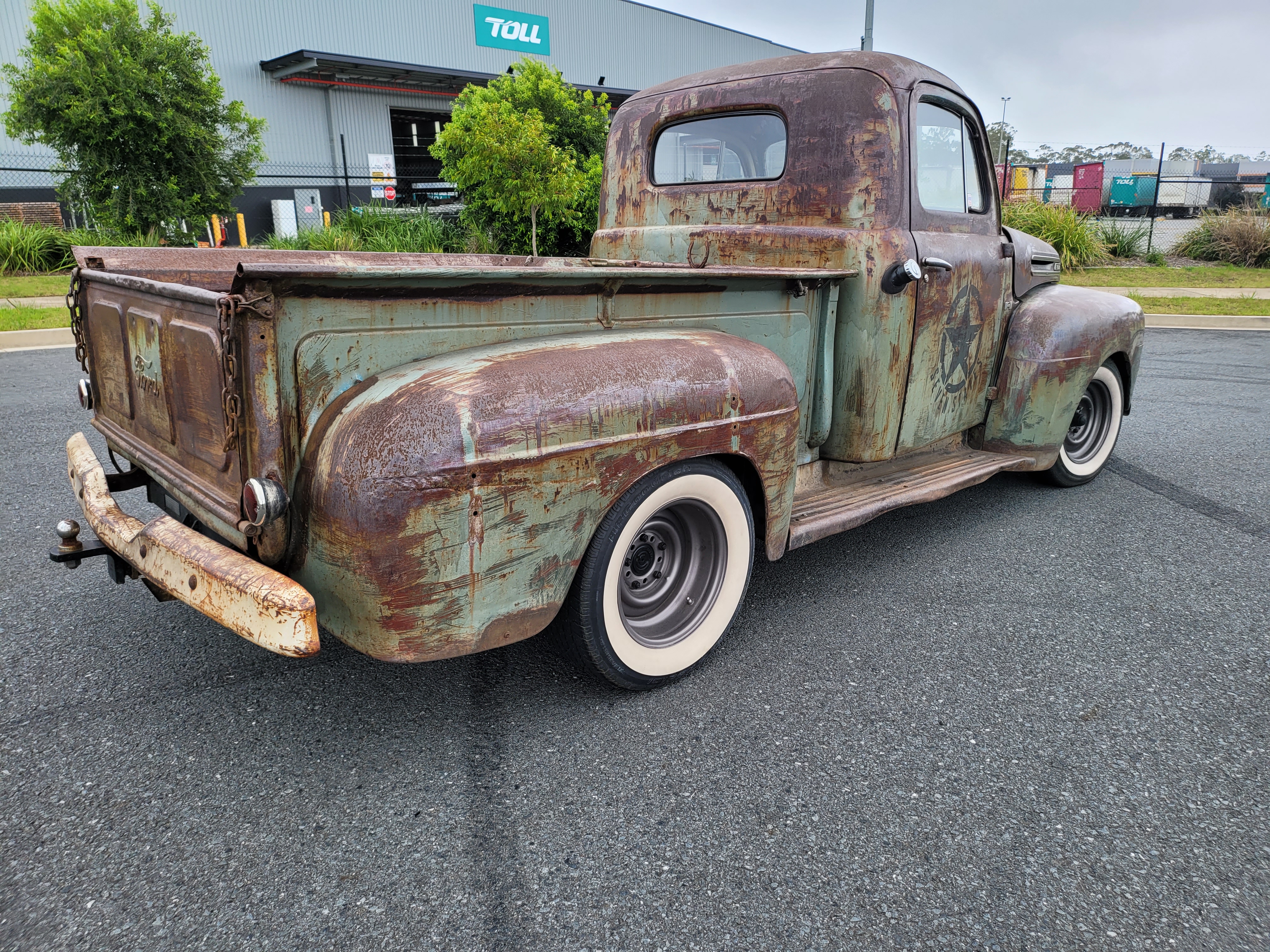 1948 FORD UTILITY