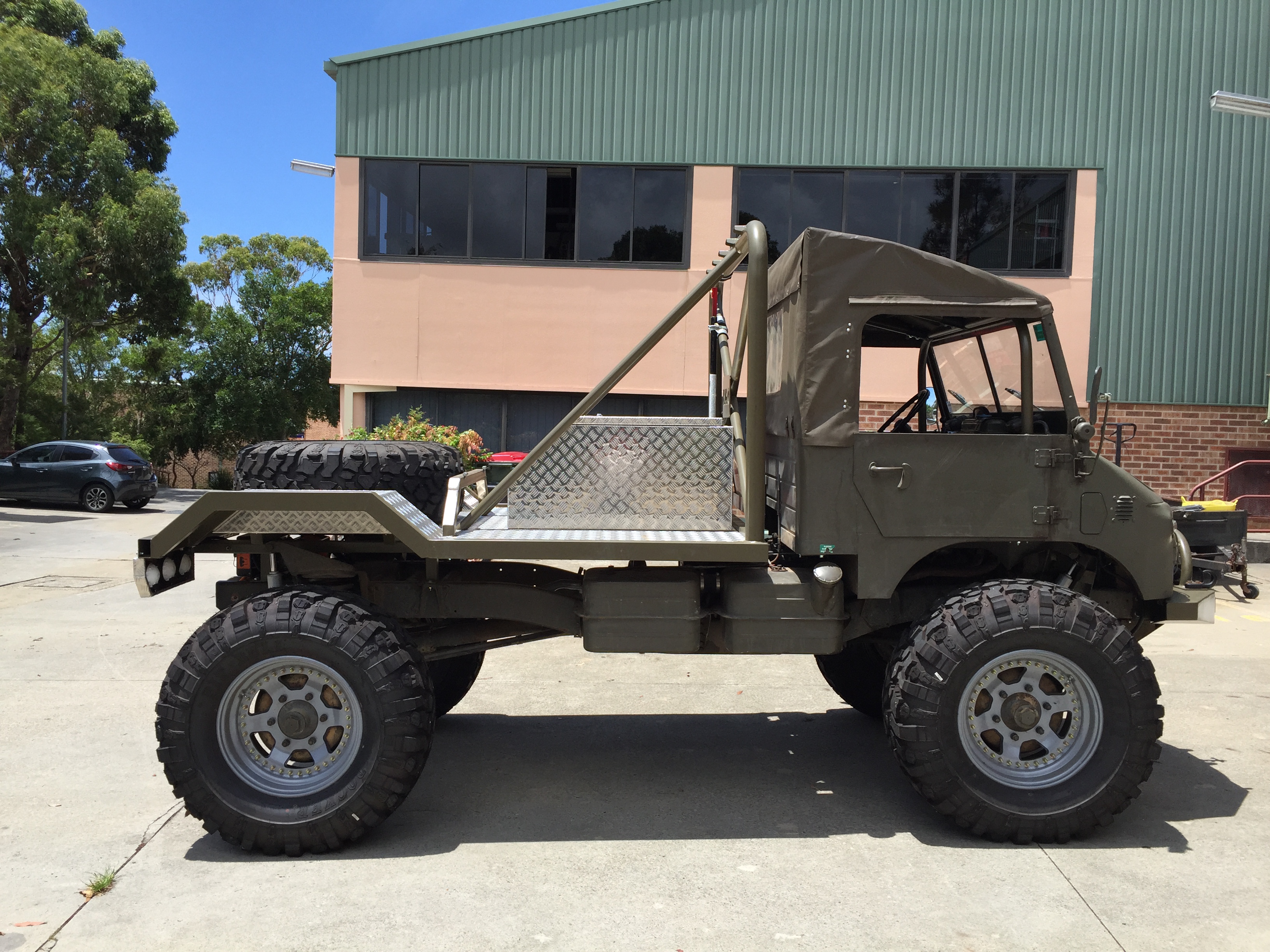 1969 UNIMOG 404 UTILITY