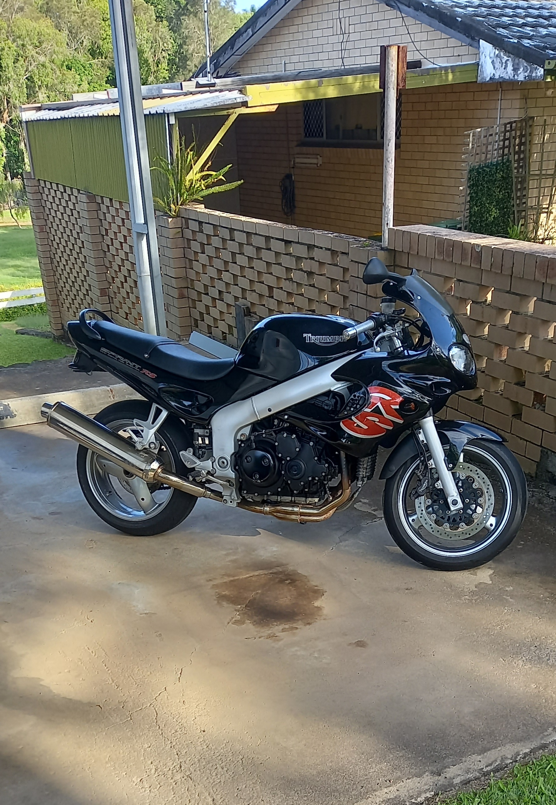 2004 TRIUMPH SPRINT RS SPORTS