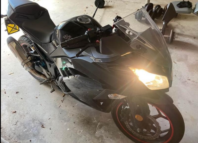 2012 KAWASAKI NINJA 300 SPORTS