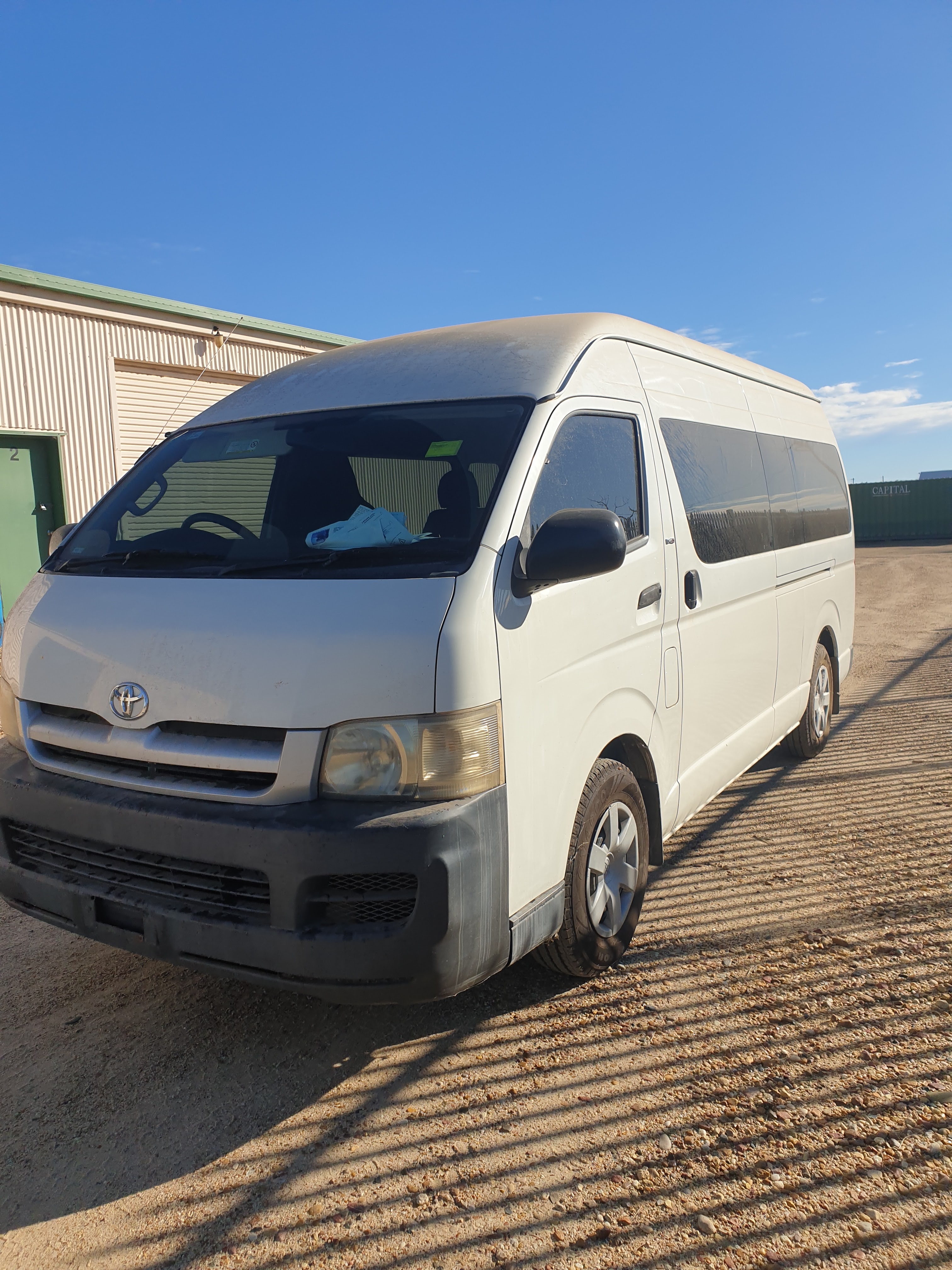 2012 TOYOTA HIACE KDH221R MY11 UPGRADE SLWB 5 SP MANUAL 4D VAN