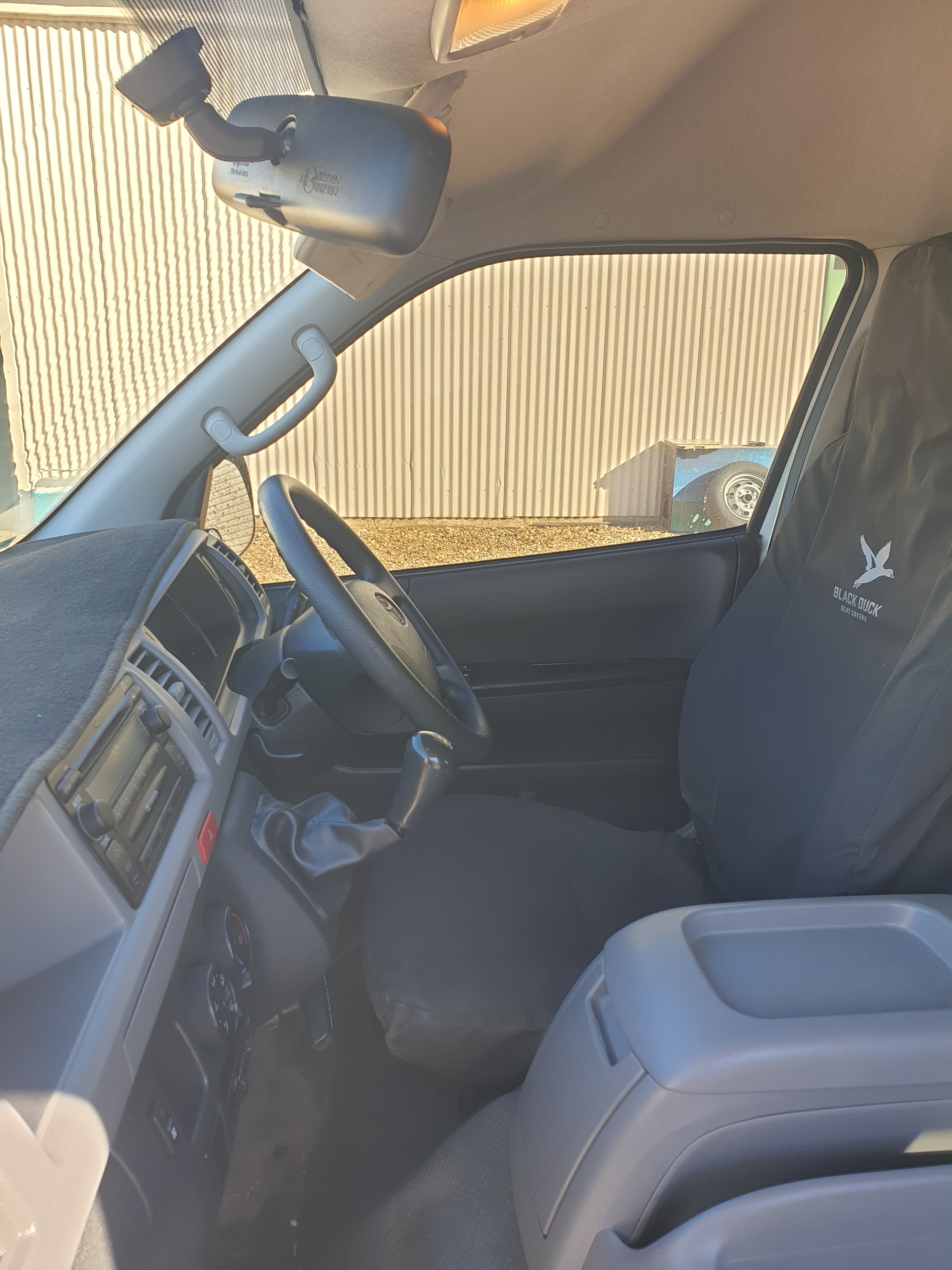 2012 TOYOTA HIACE KDH221R MY11 UPGRADE SLWB 5 SP MANUAL 4D VAN