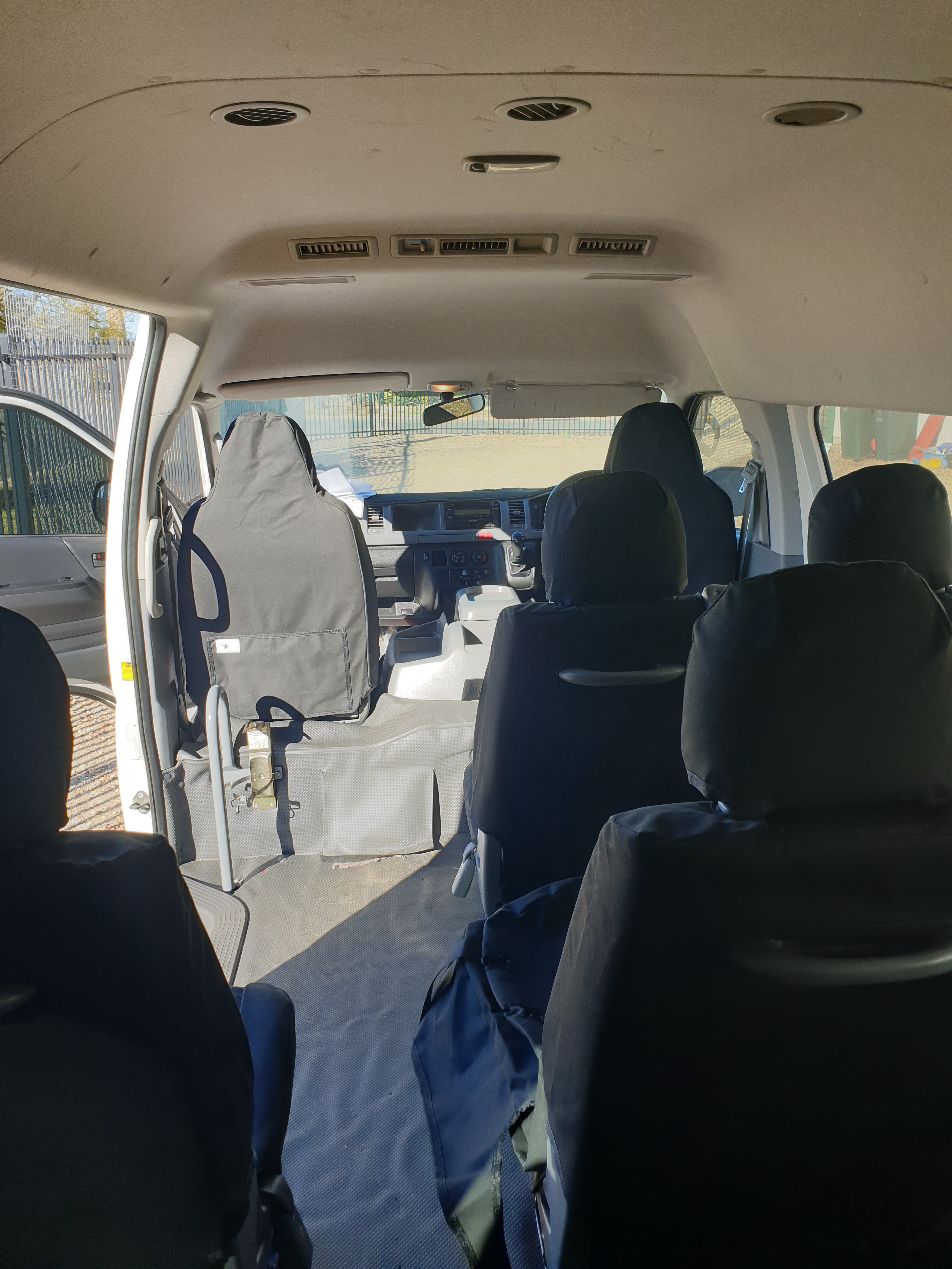 2012 TOYOTA HIACE KDH221R MY11 UPGRADE SLWB 5 SP MANUAL 4D VAN