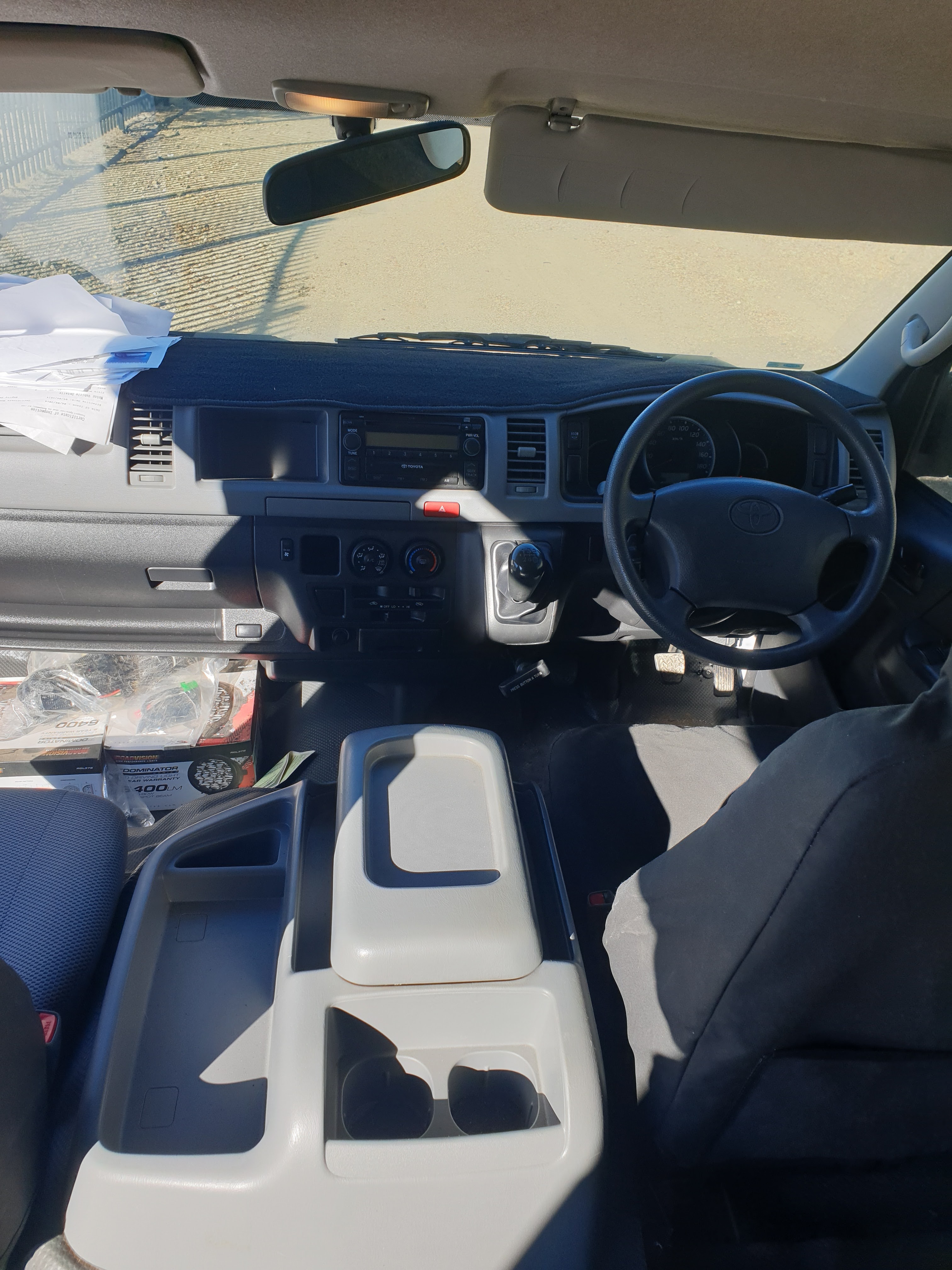 2012 TOYOTA HIACE KDH221R MY11 UPGRADE SLWB 5 SP MANUAL 4D VAN