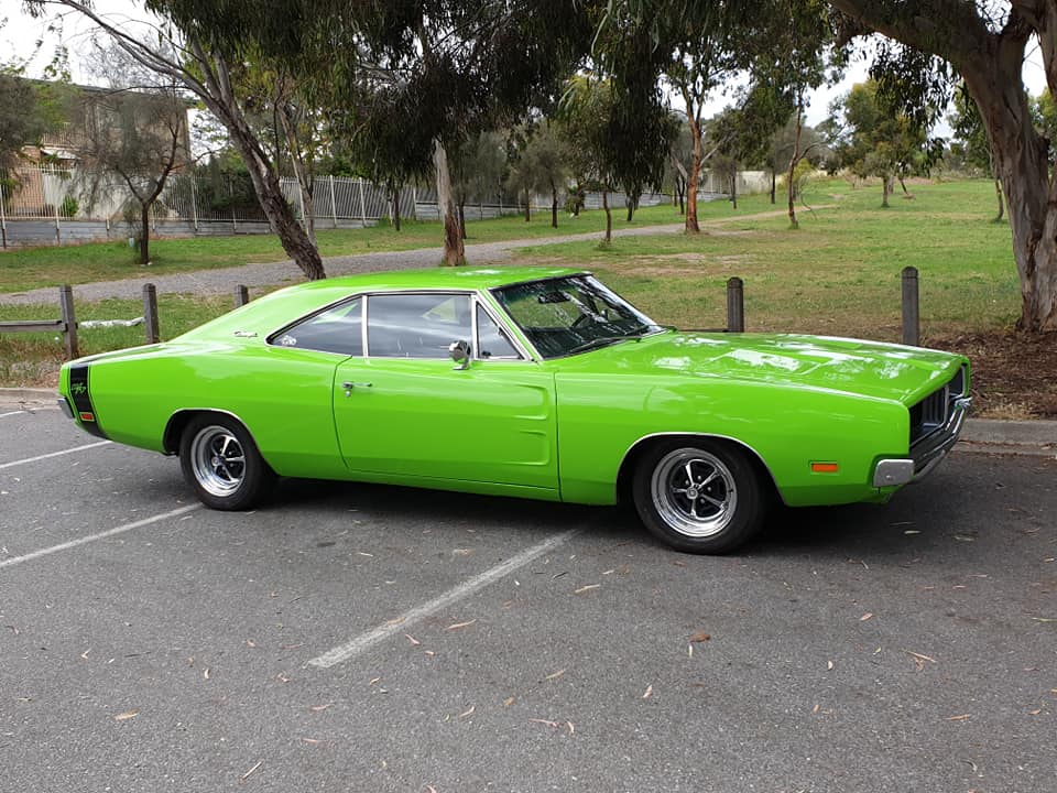 1969 DODGE CHARGER R/T TRIBUTE