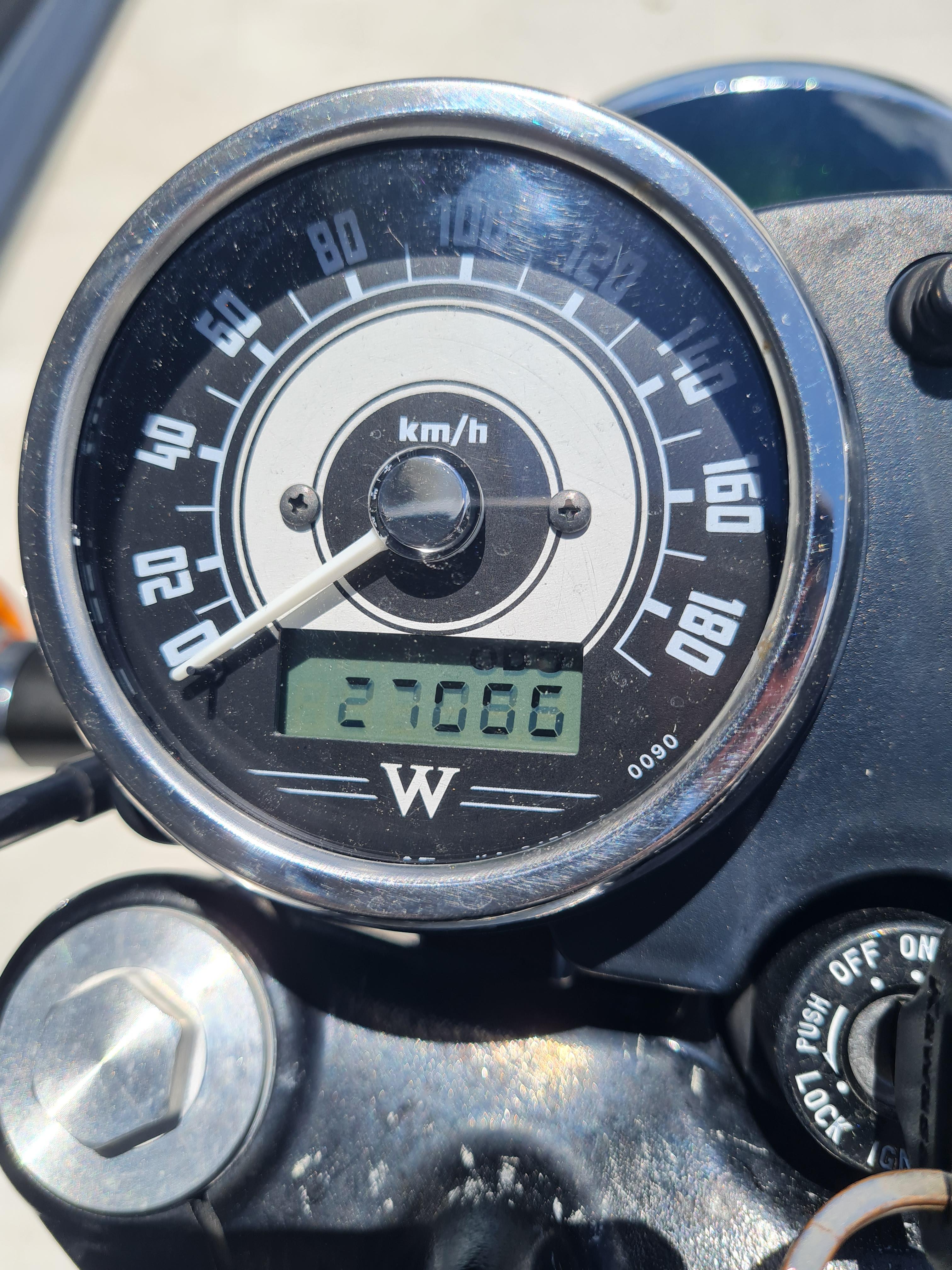 2011 KAWASAKI W800 (EJ800) ROAD