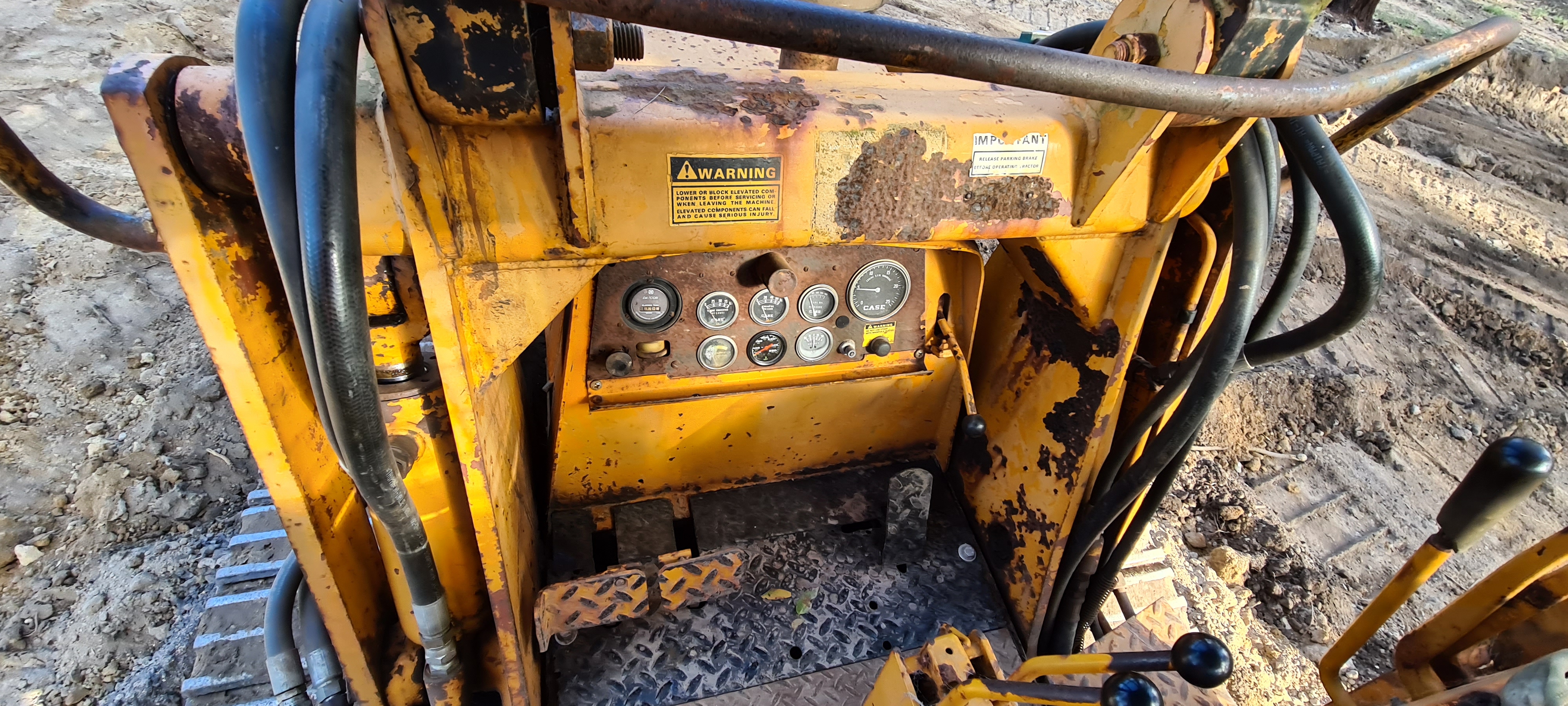 CASE DROTT TRAXCAVATOR 855 LOADER