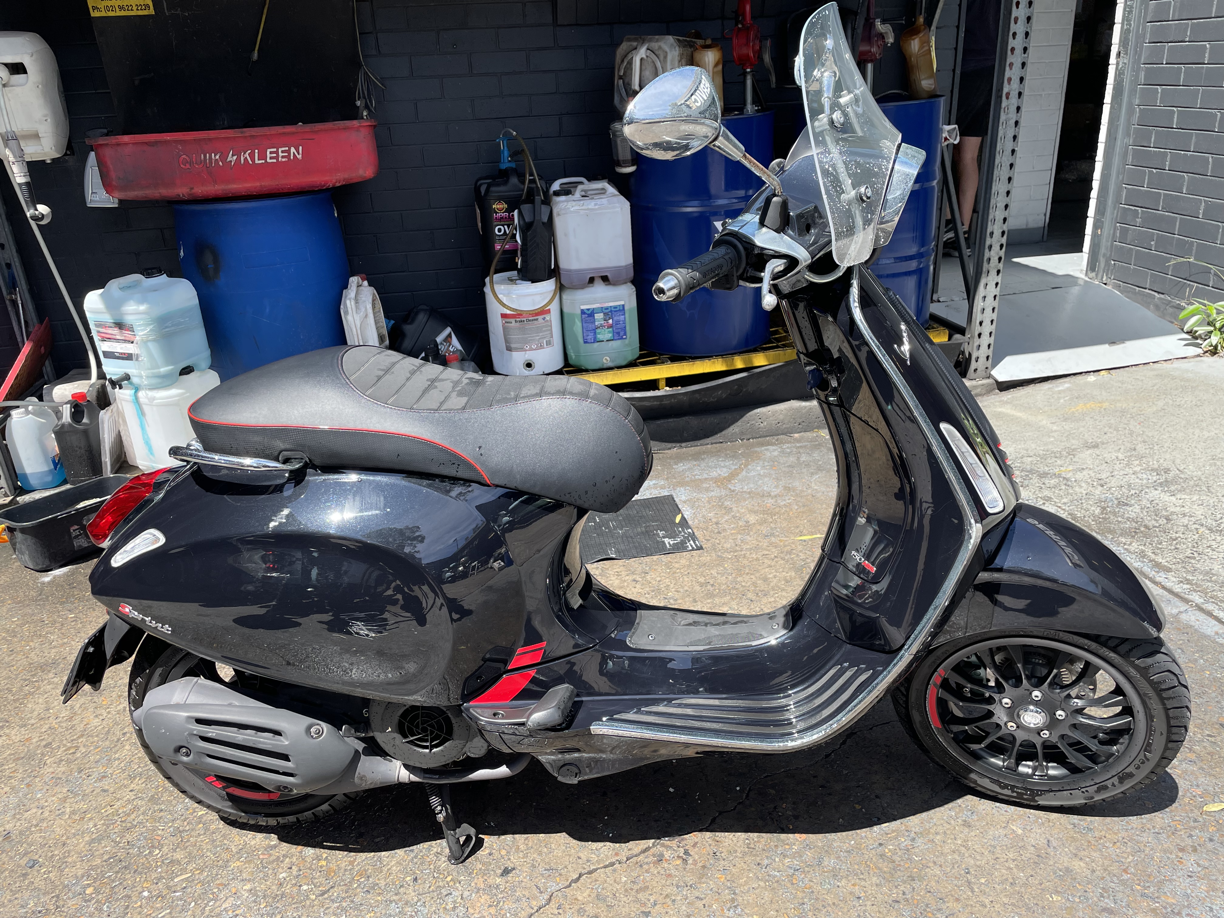 2018 VESPA CARBON SPRINT SCOOTER
