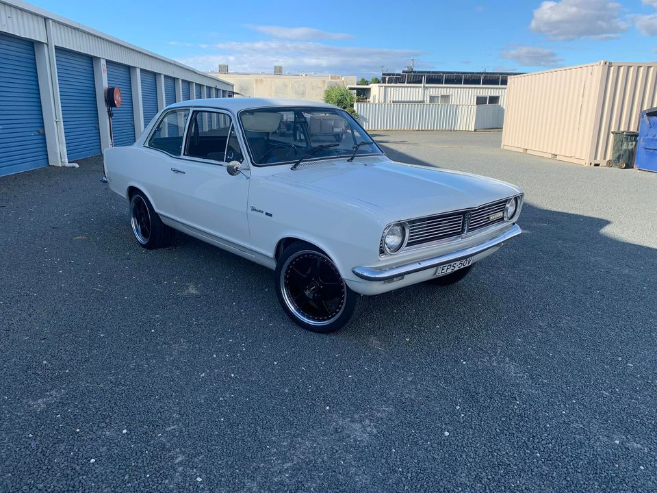1969 HOLDEN TORANA HB S 4 SP MANUAL 2D SEDAN 