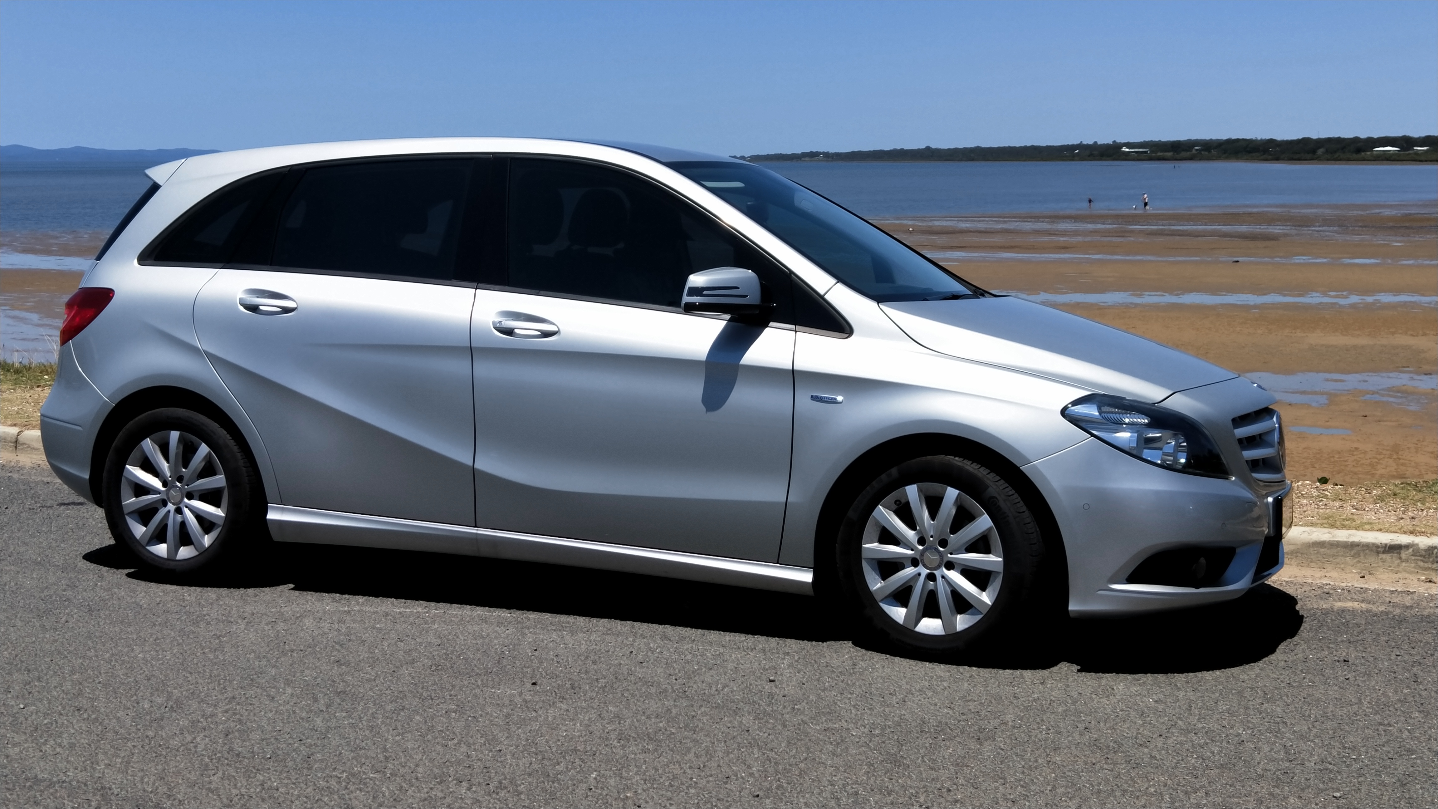 2012 MERCEDES BENZ B180 HATCHBACK