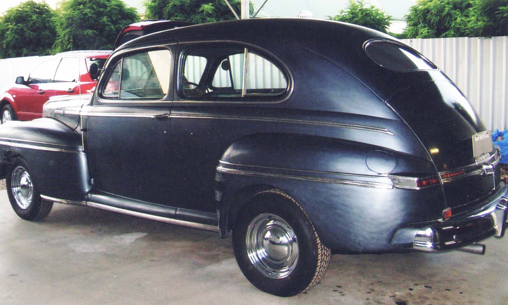 1946 MERCURY 2DR SEDAN