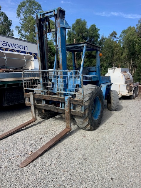 Manitou MB30 Forklift