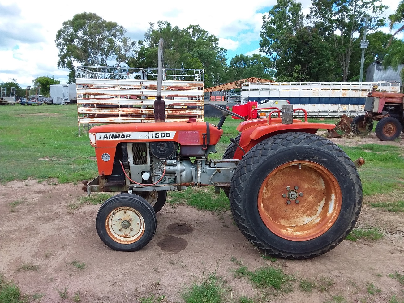 YANMAR YM1500 TRACTOR