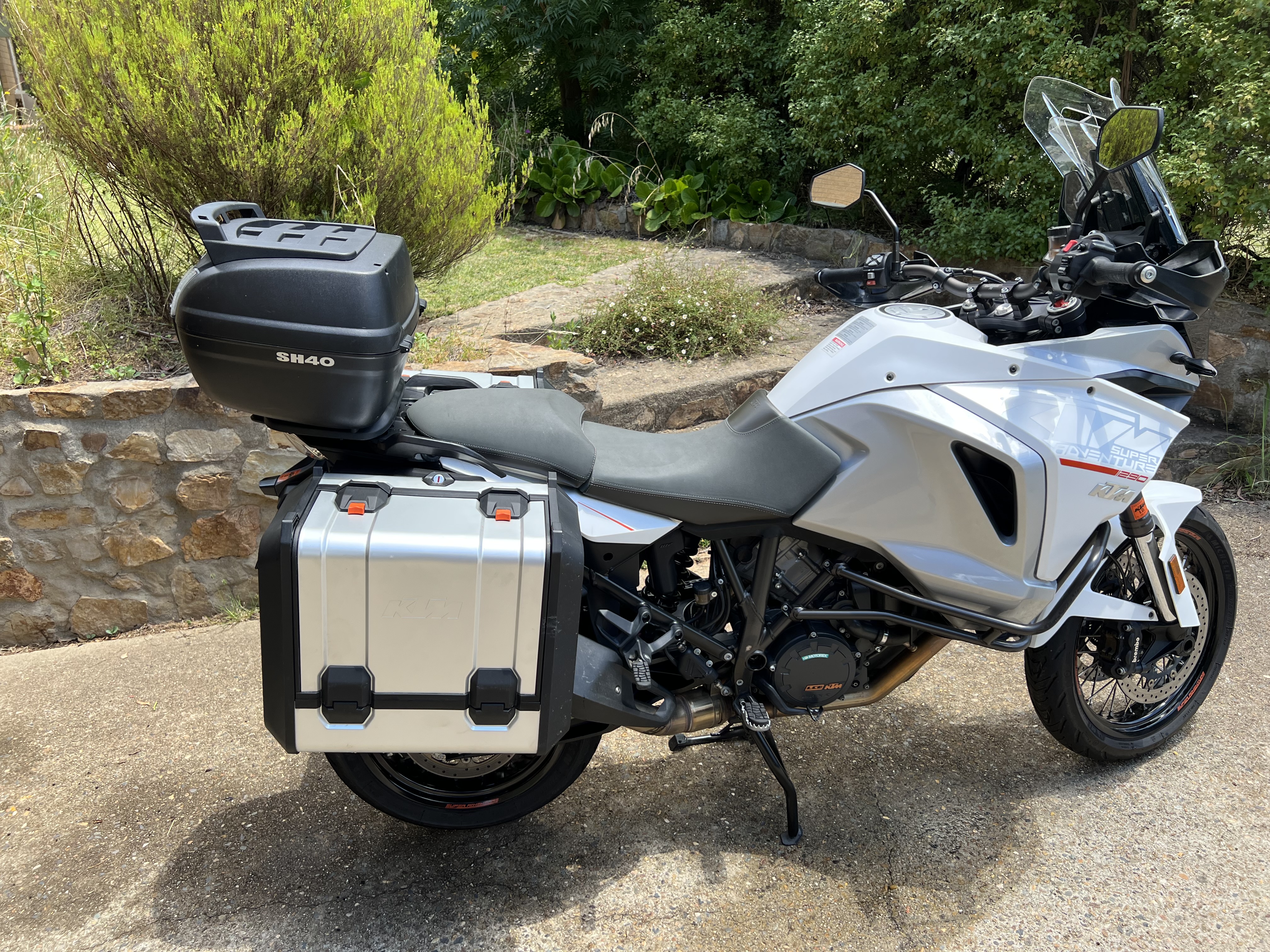 2015 KTM 1290 SUPER ADVENTURE DUAL SPORTS