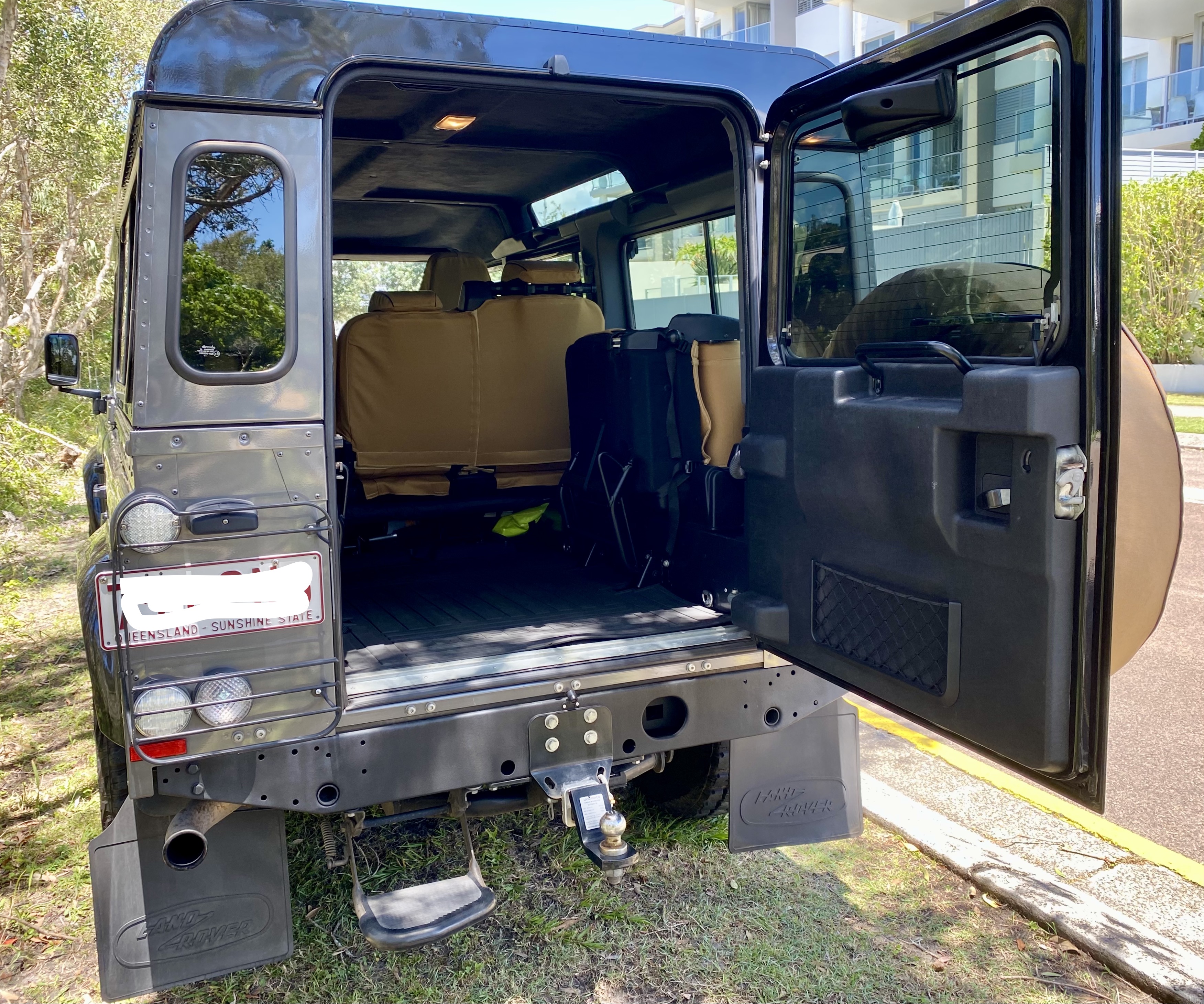 2015 LAND ROVER DEFENDER 110 ADVENTURE EDITION WAGON