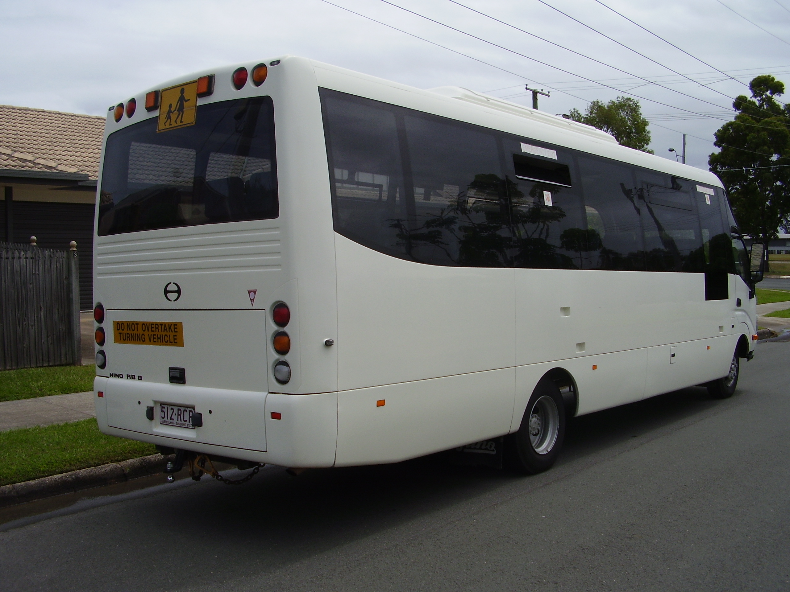 2010 SCHOOL BUS HINO RB8 TURBO DELUXE COACH