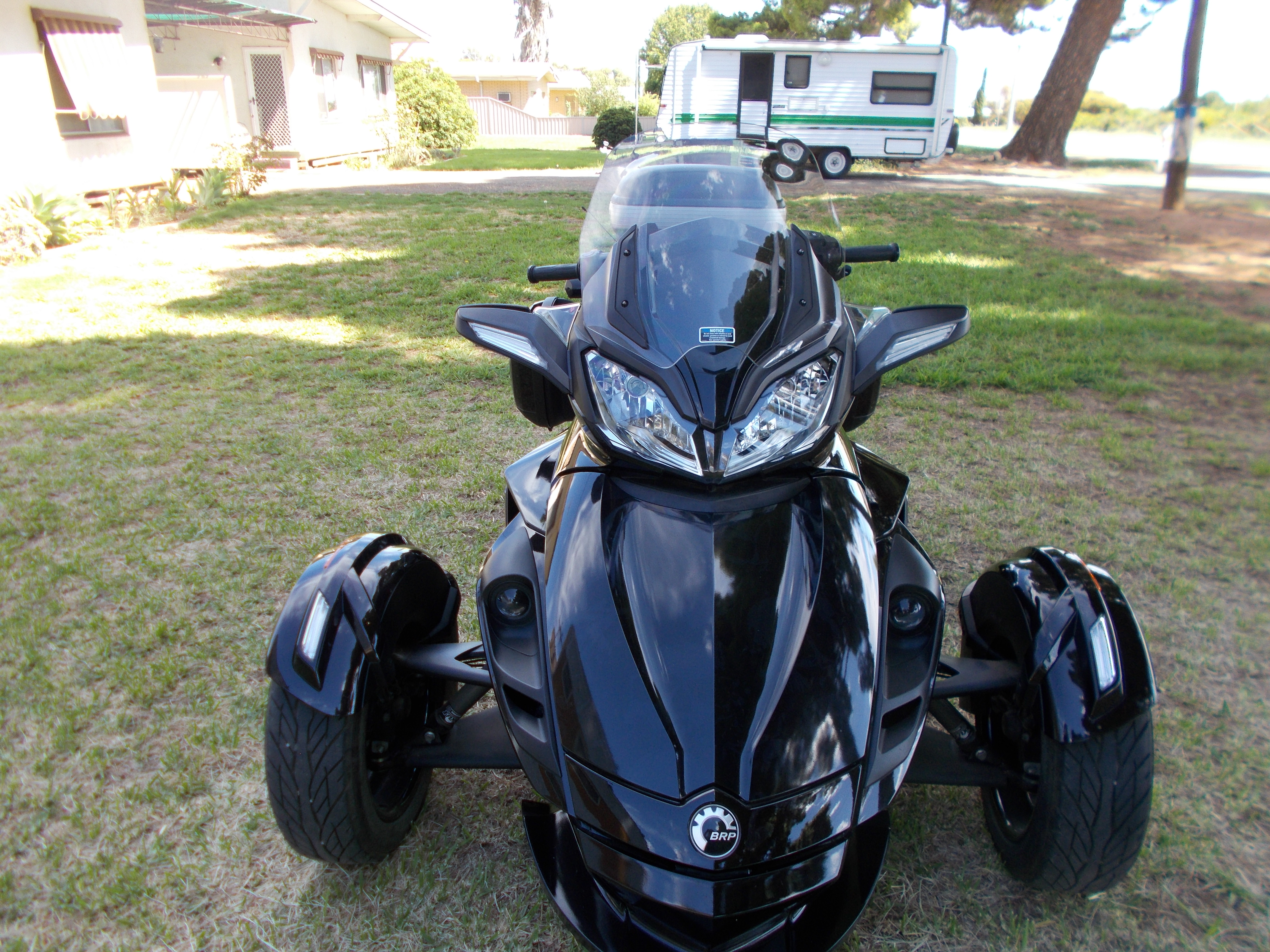 2014 SPYDER RS LIMITED 3 WHEELER