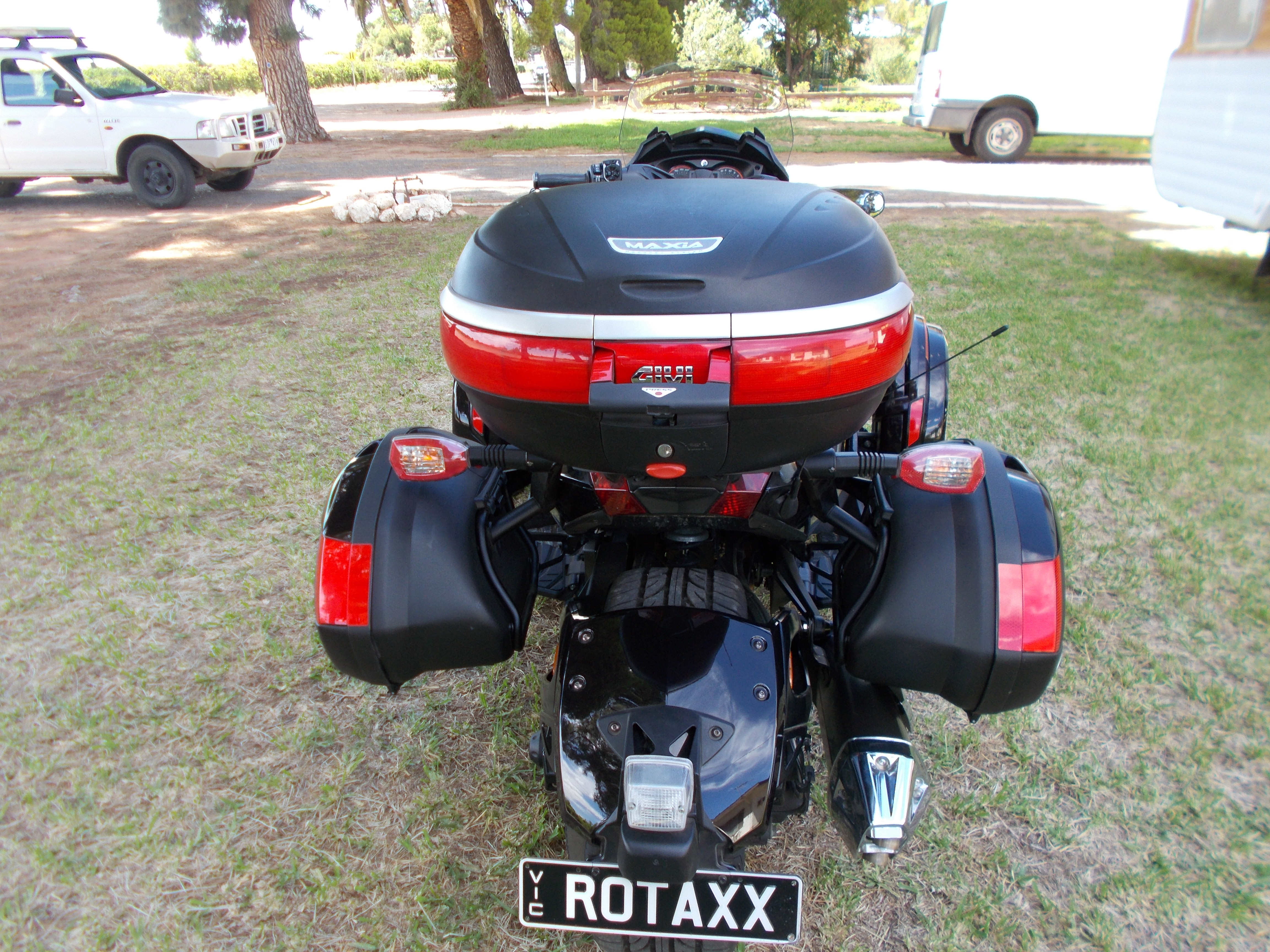 2014 SPYDER RS LIMITED 3 WHEELER