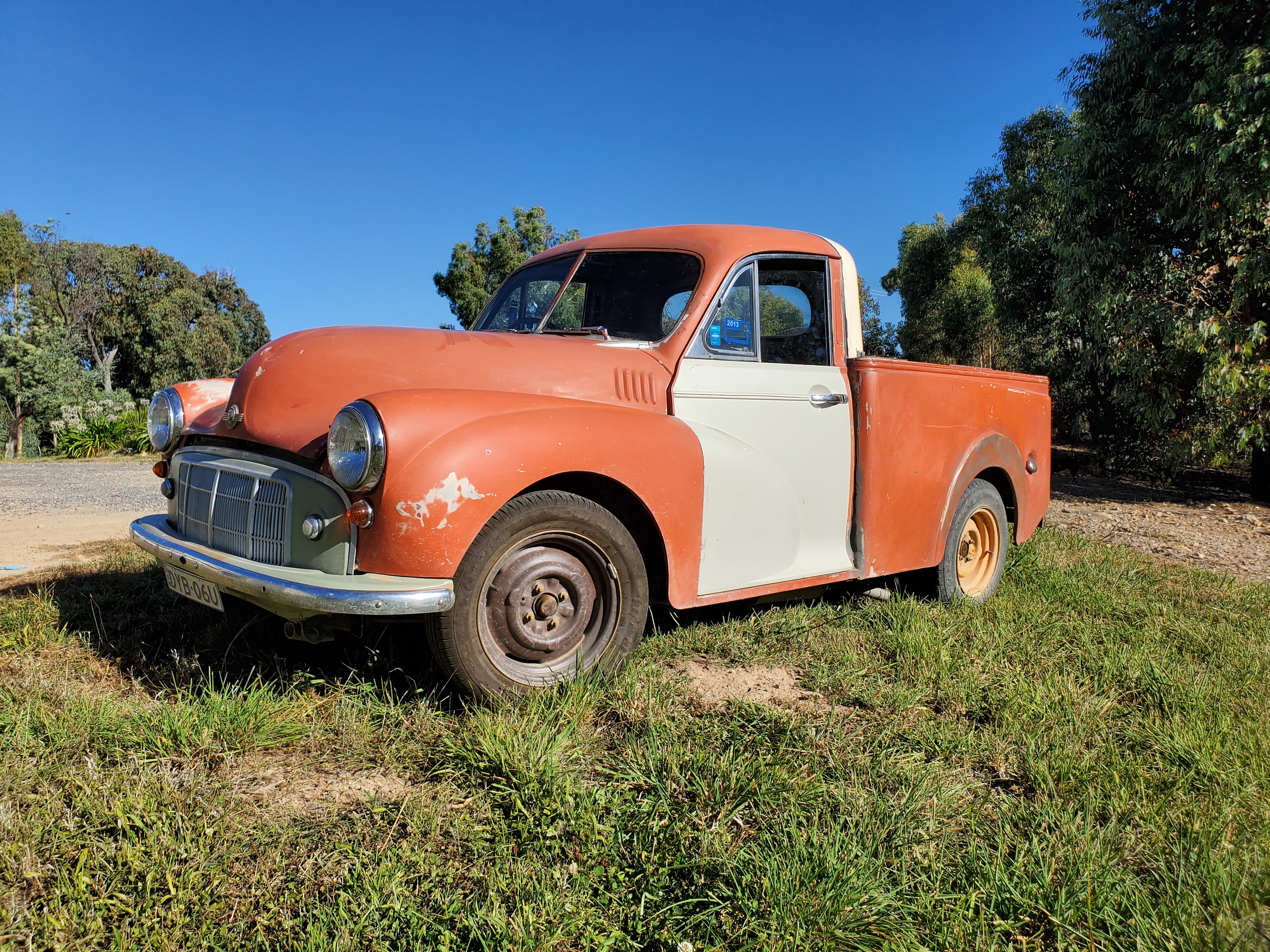 1955 MORRIS MINOR UTILITY 