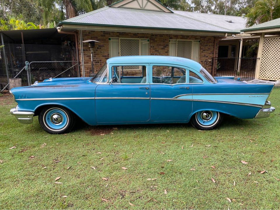 1957 CHEVROLET 210 SEDAN 