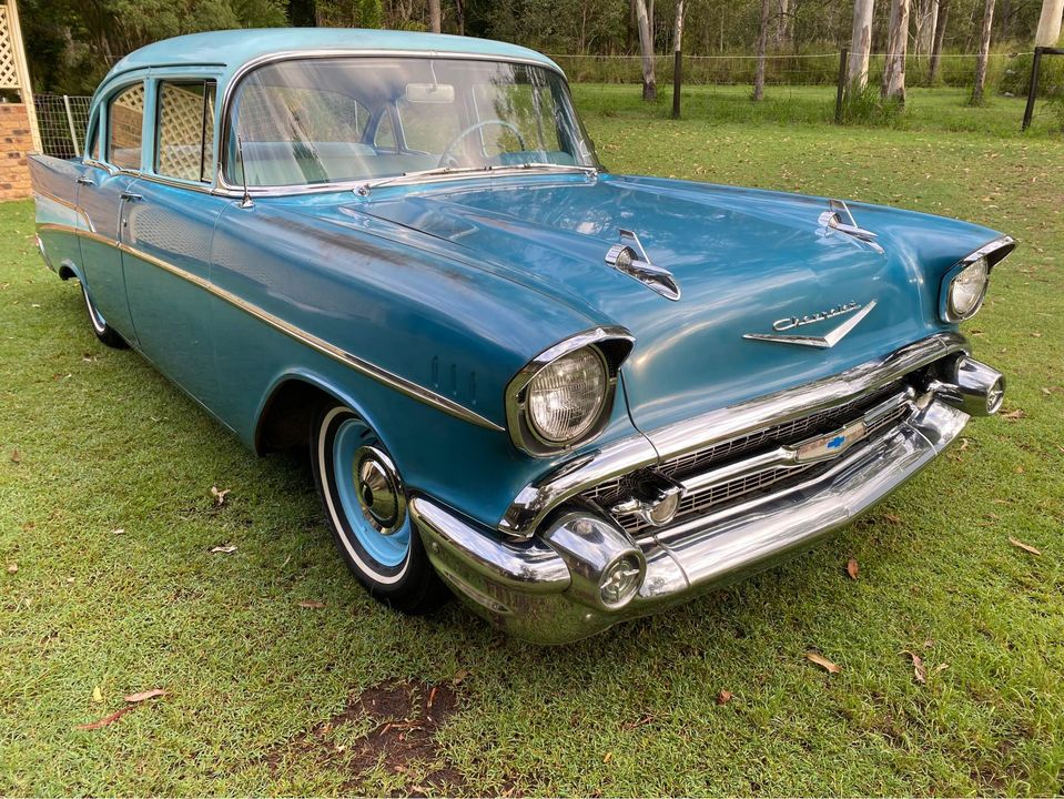 1957 CHEVROLET 210 SEDAN 