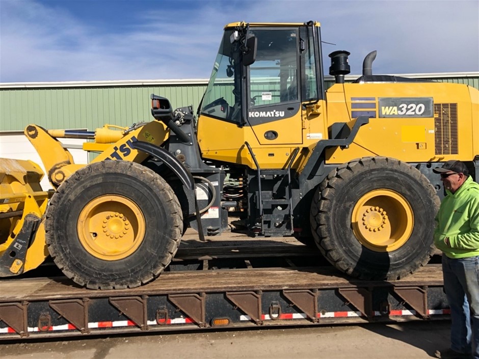 2017 CATERPILLAR WA320-8 WHEELED LOADER
