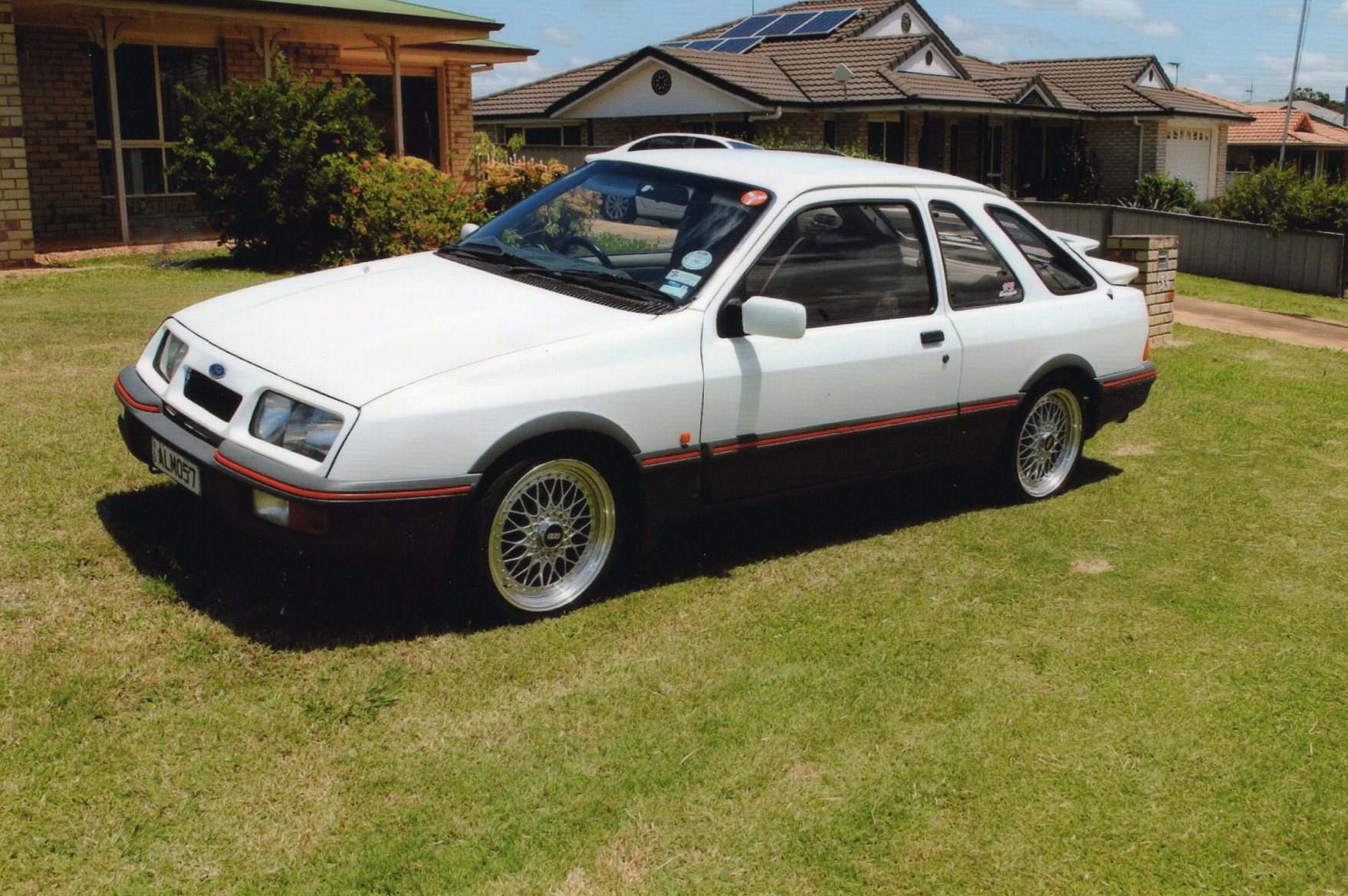 1984 FORD SIERRA HATCHBACK