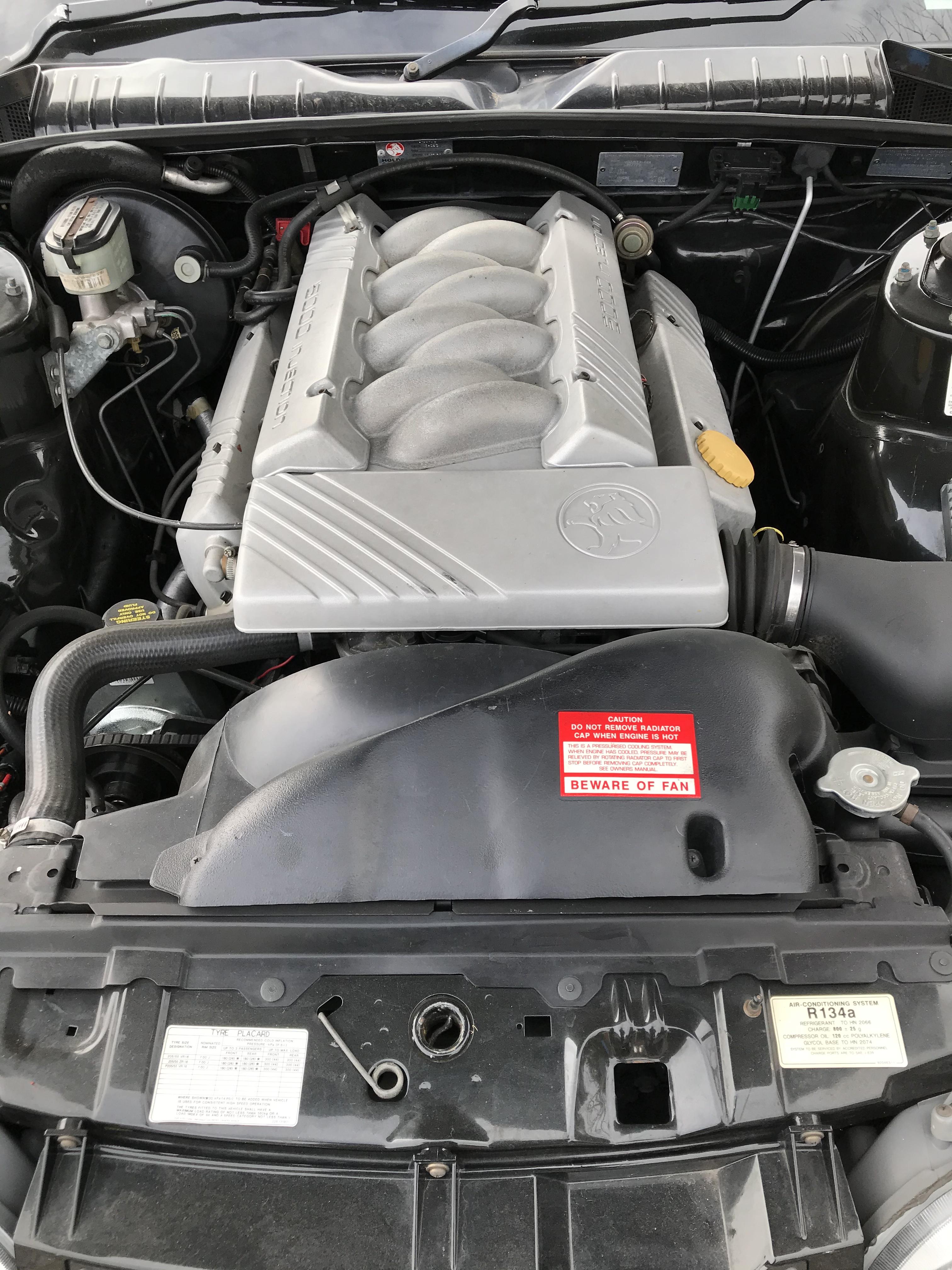 1996 HOLDEN COMMODORE VSII SLR 5000 SEDAN