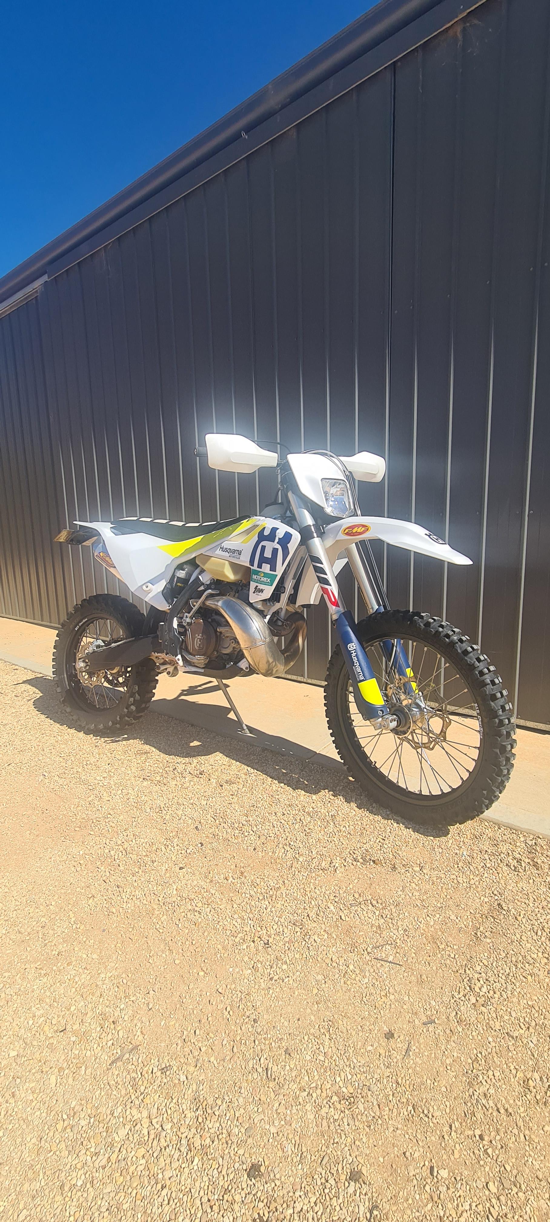 2017 HUSQVARNA TE300 ENDURO