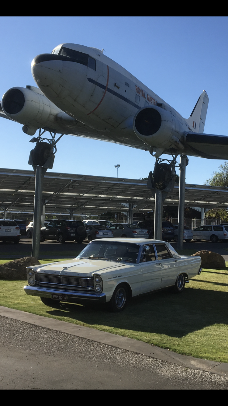 1965 FORD GALAXIE 500 SEDAN
