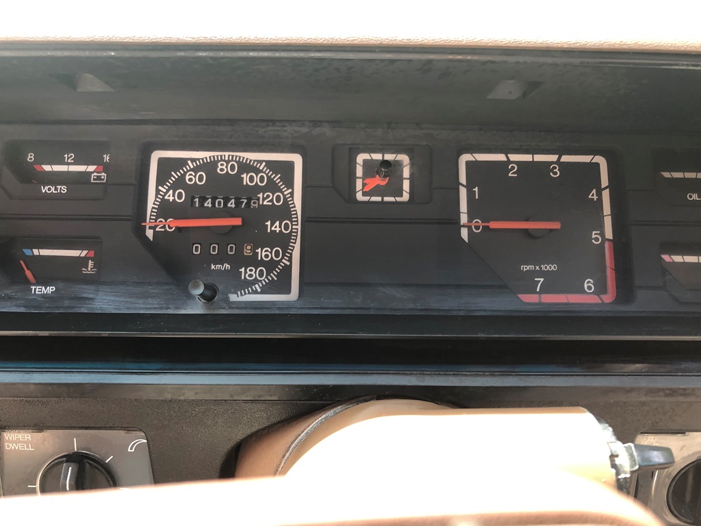 1985 HOLDEN COMMODORE VK V8 BT1 SEDAN