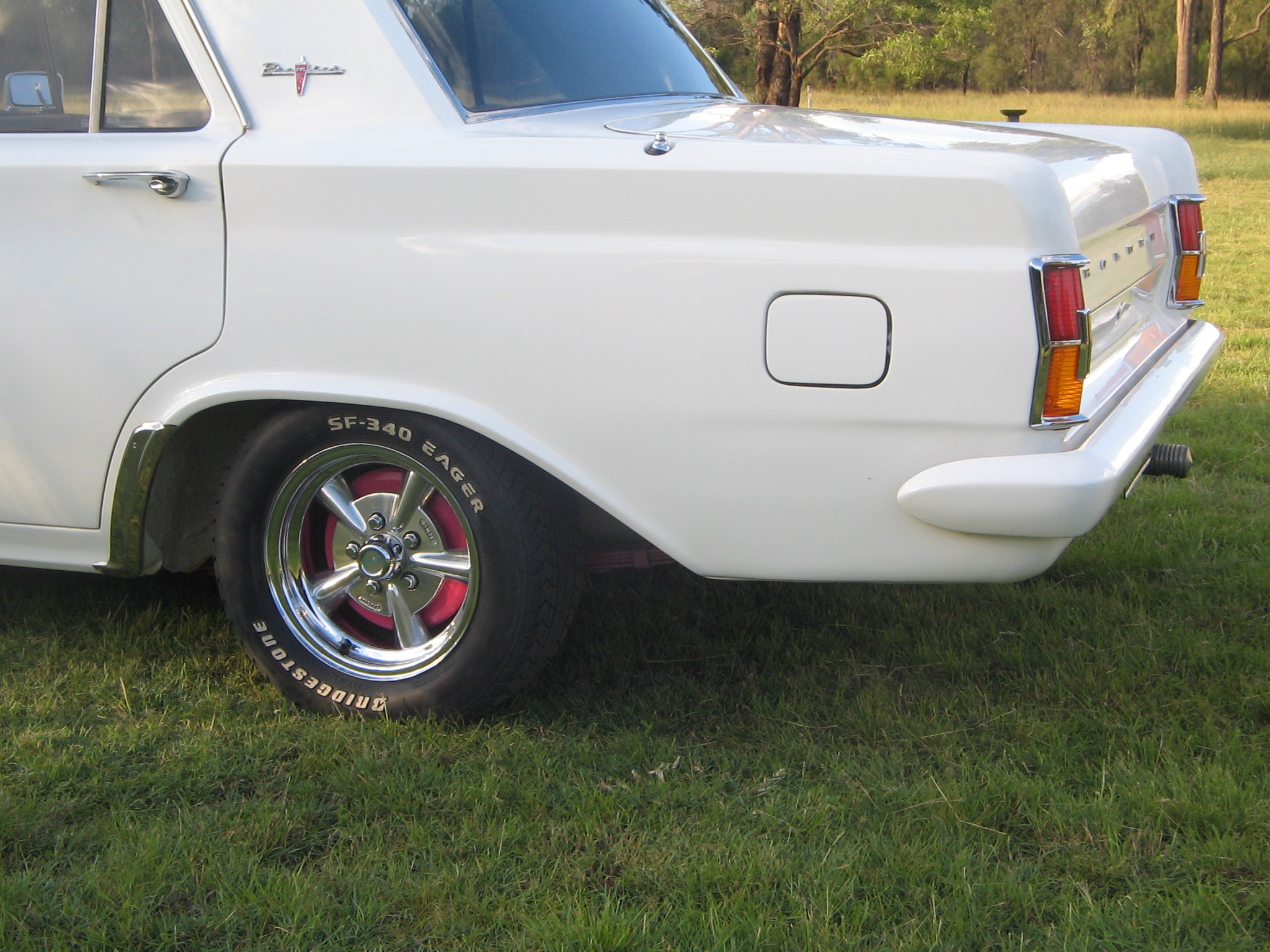 1964 HOLDEN PREMIER EH 4 SP MANUAL SEDAN