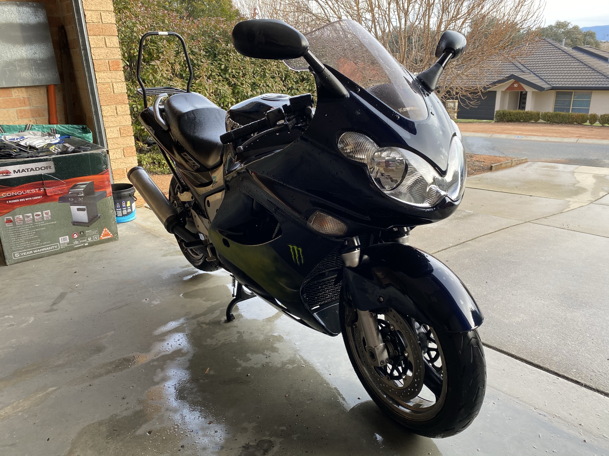 2002 KAWASAKI ZZ-R1200 ROAD 