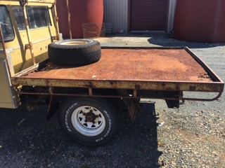 1974 LAND ROVER MARK III TRAY