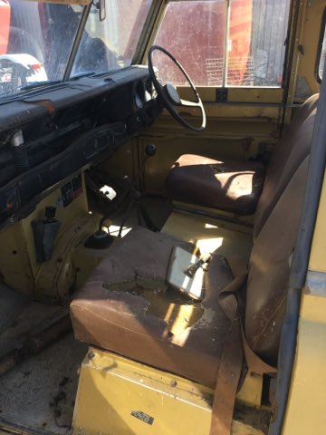 1974 LAND ROVER MARK III TRAY