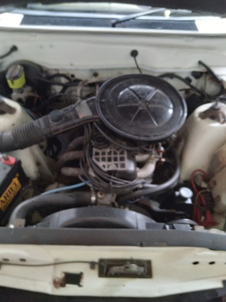 1987 FORD FALCON XF SEDAN