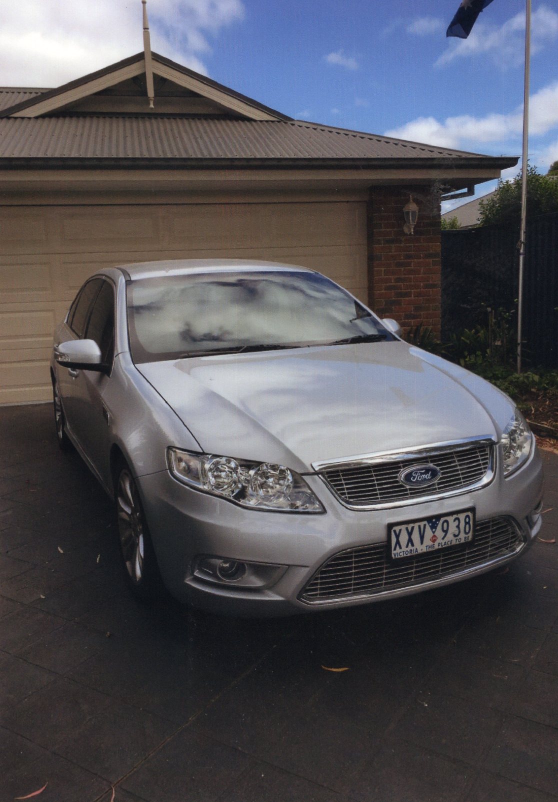 2010 FORD FPV FG G6E SEDAN