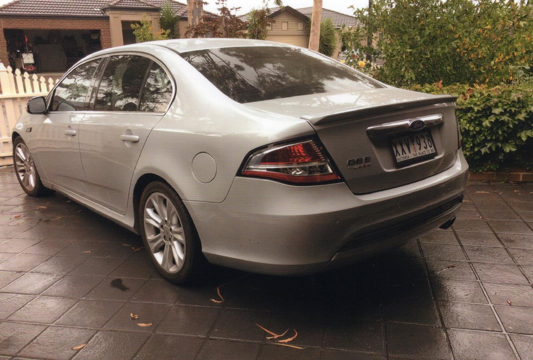 2010 FORD FPV FG G6E SEDAN