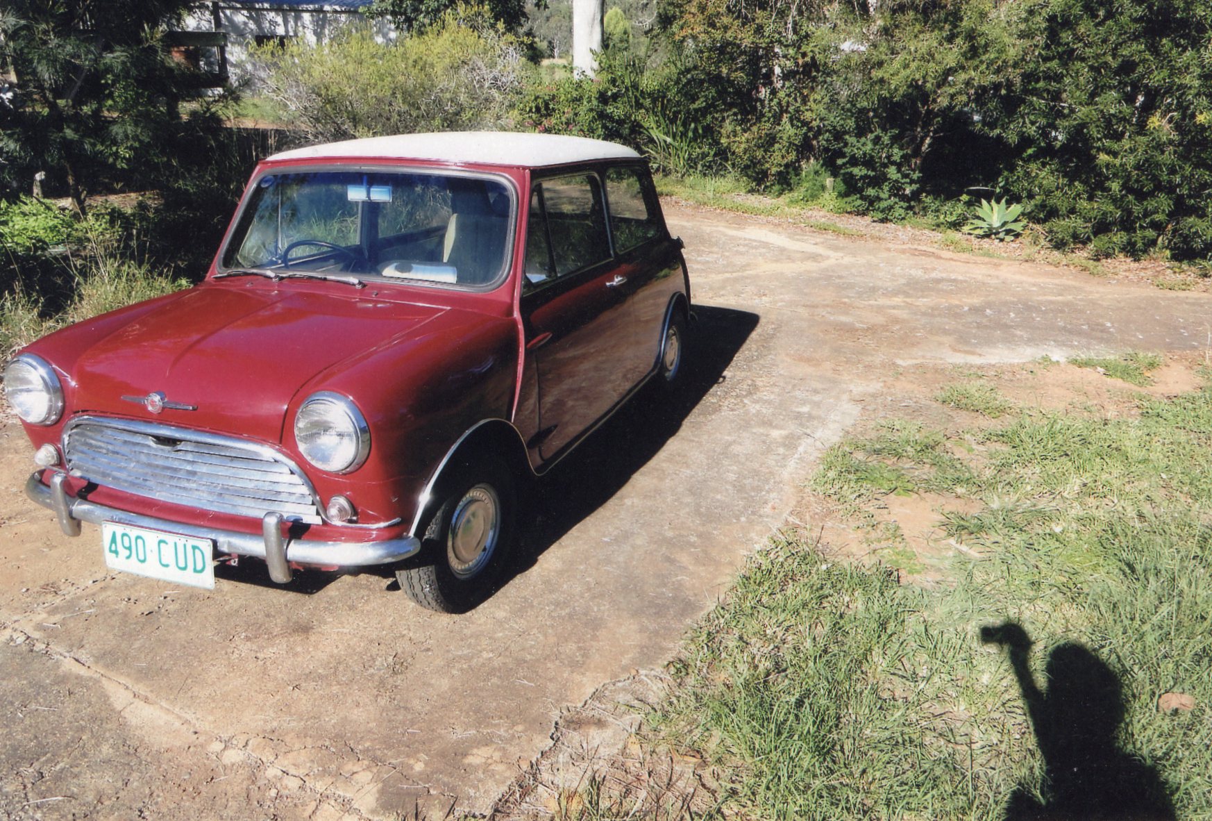 1968 MORRIS MINI DELUXE SEDAN