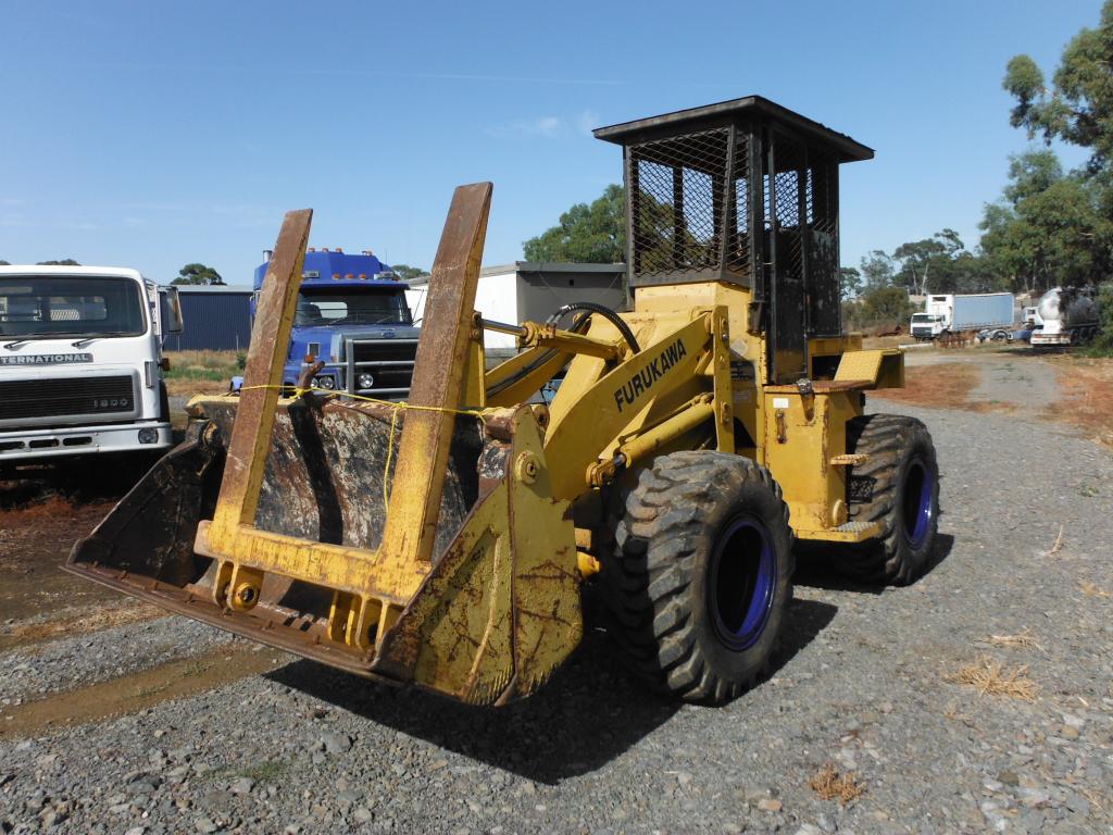 FURUKAWA FL90 LOADER