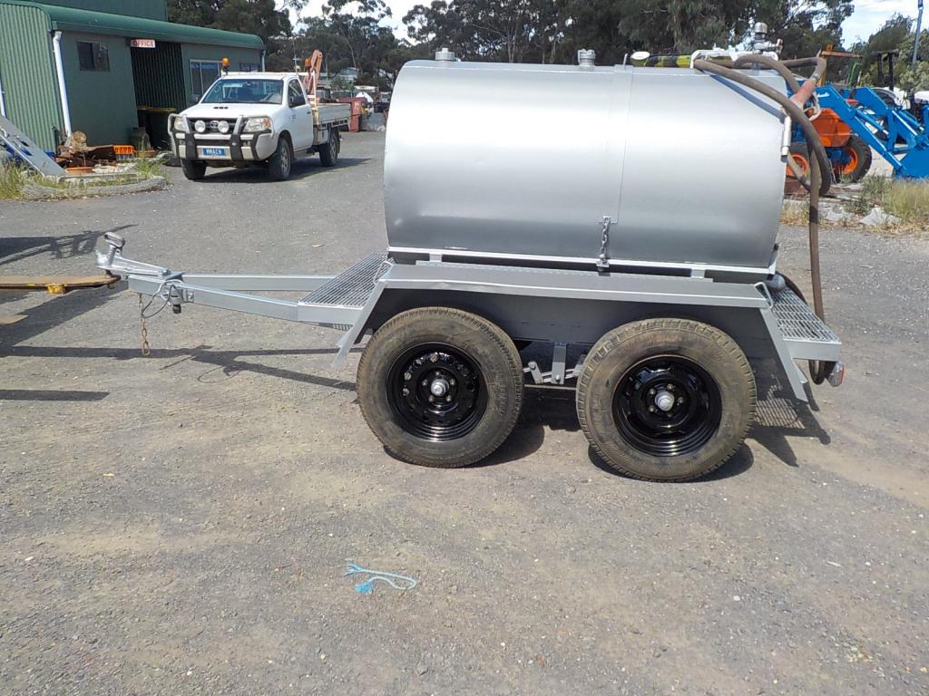 BOGIE FUEL TRAILER