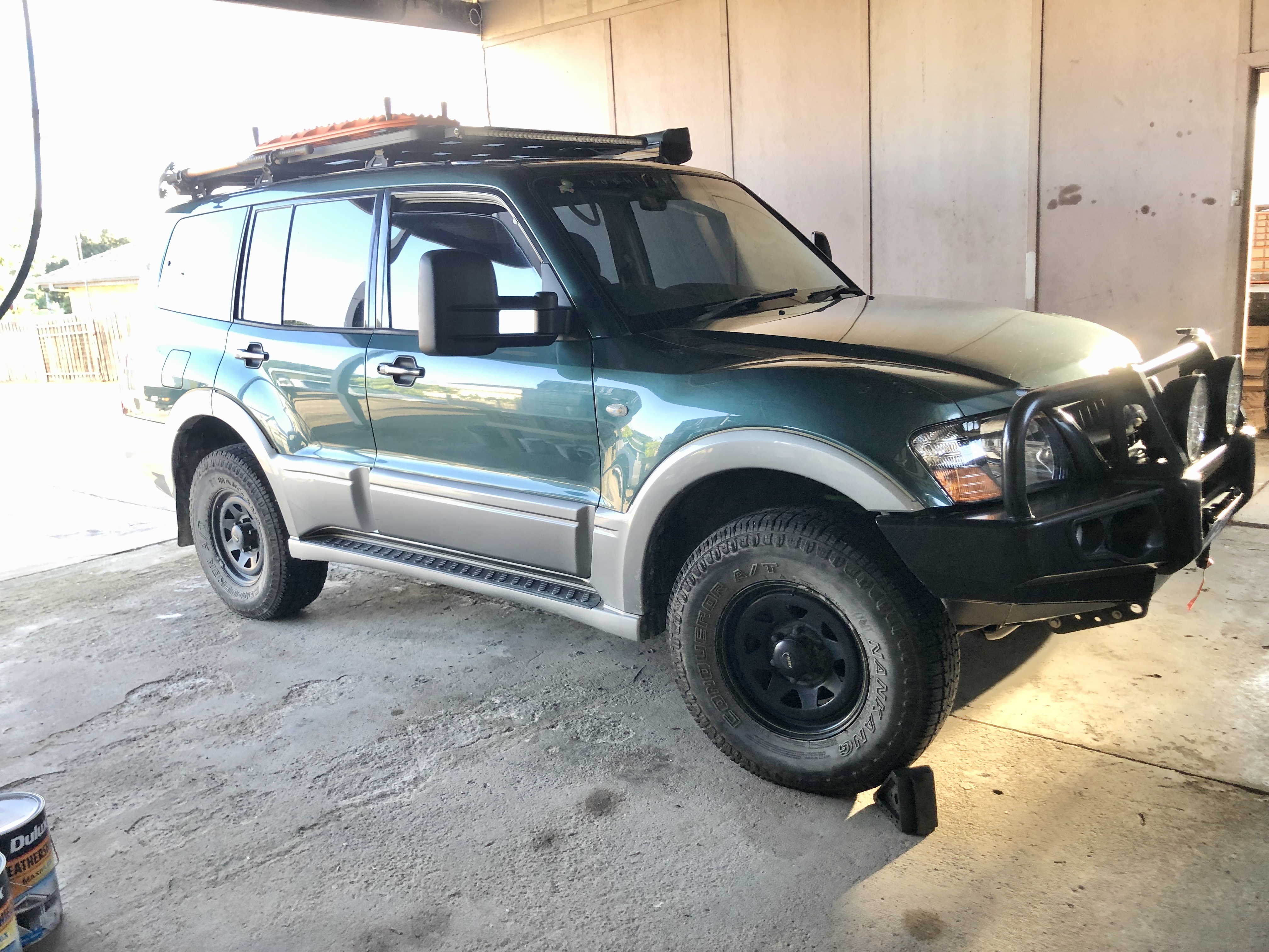 2003 MITSUBISHI PAJERO NP GLX (4x4) WAGON 