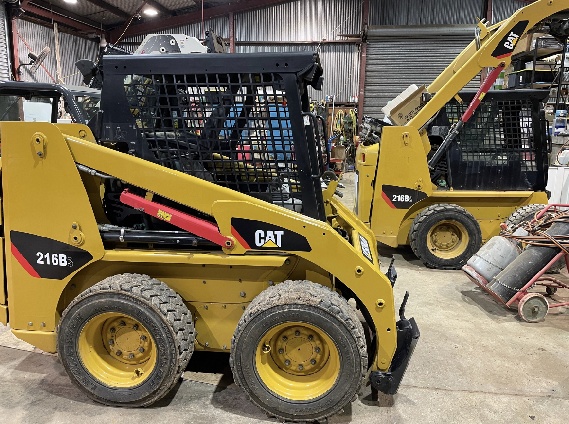 2013 CAT SKID STEER 