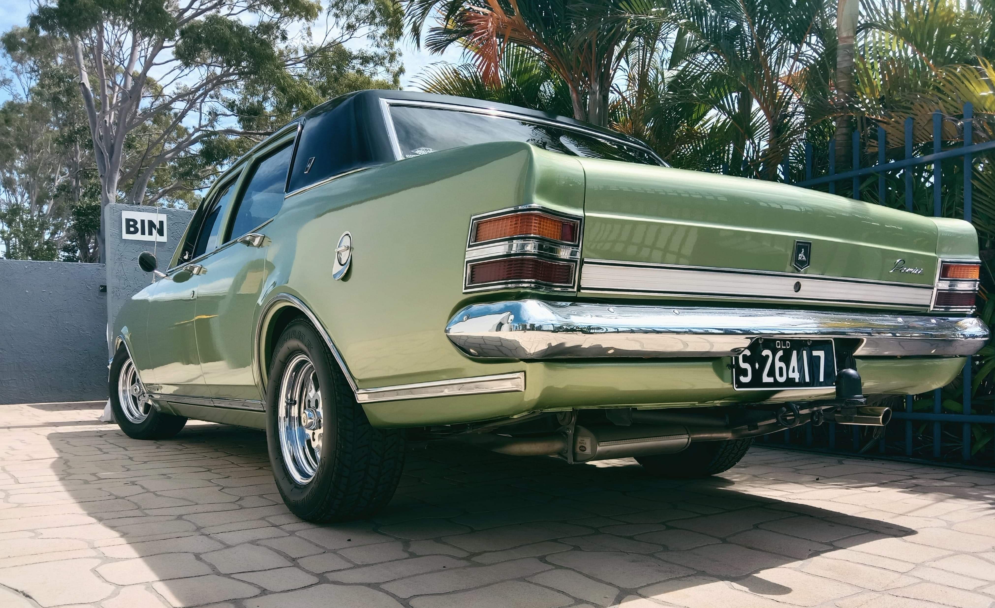1970 HOLDEN PREMIER HT 2 SP AUTOMATIC 4D SEDAN